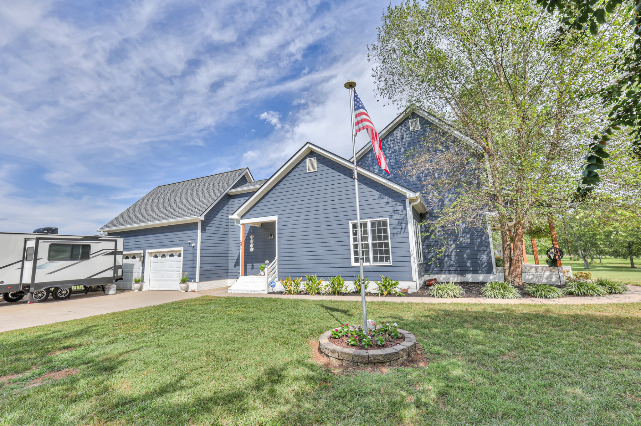 5673 Elam Rd
