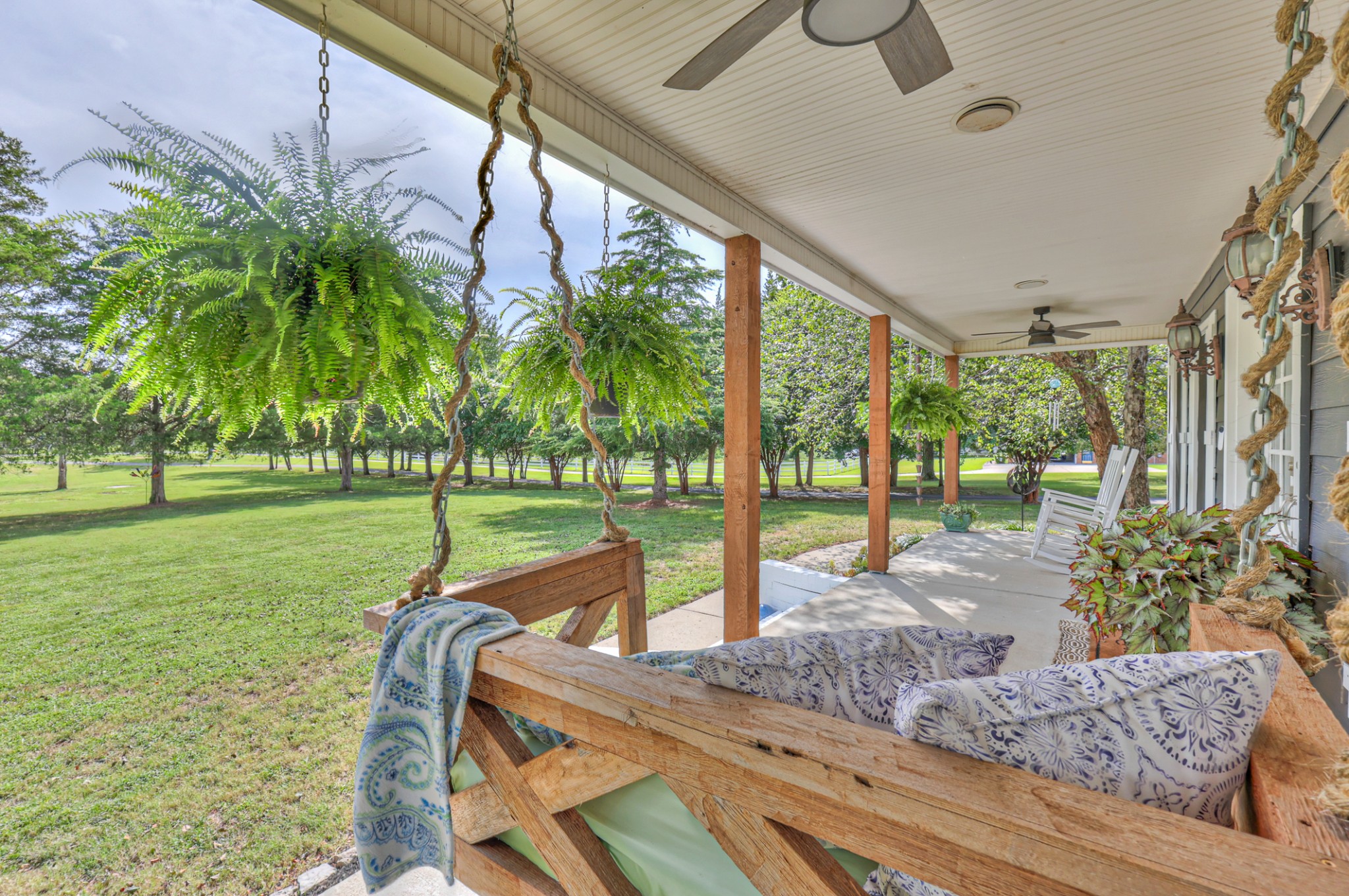 5673 Elam Rd