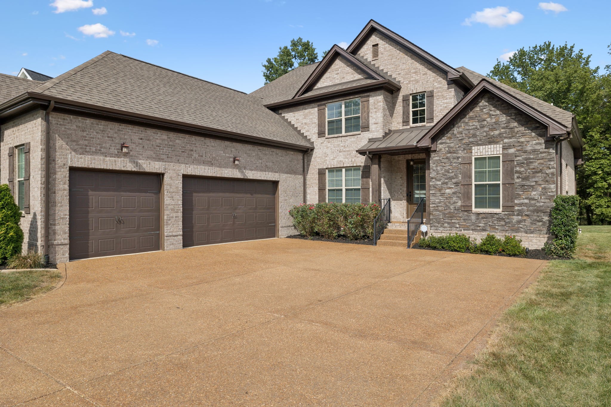 144 Watermill Ln