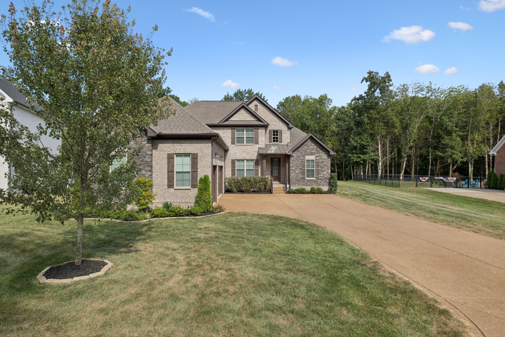 144 Watermill Ln