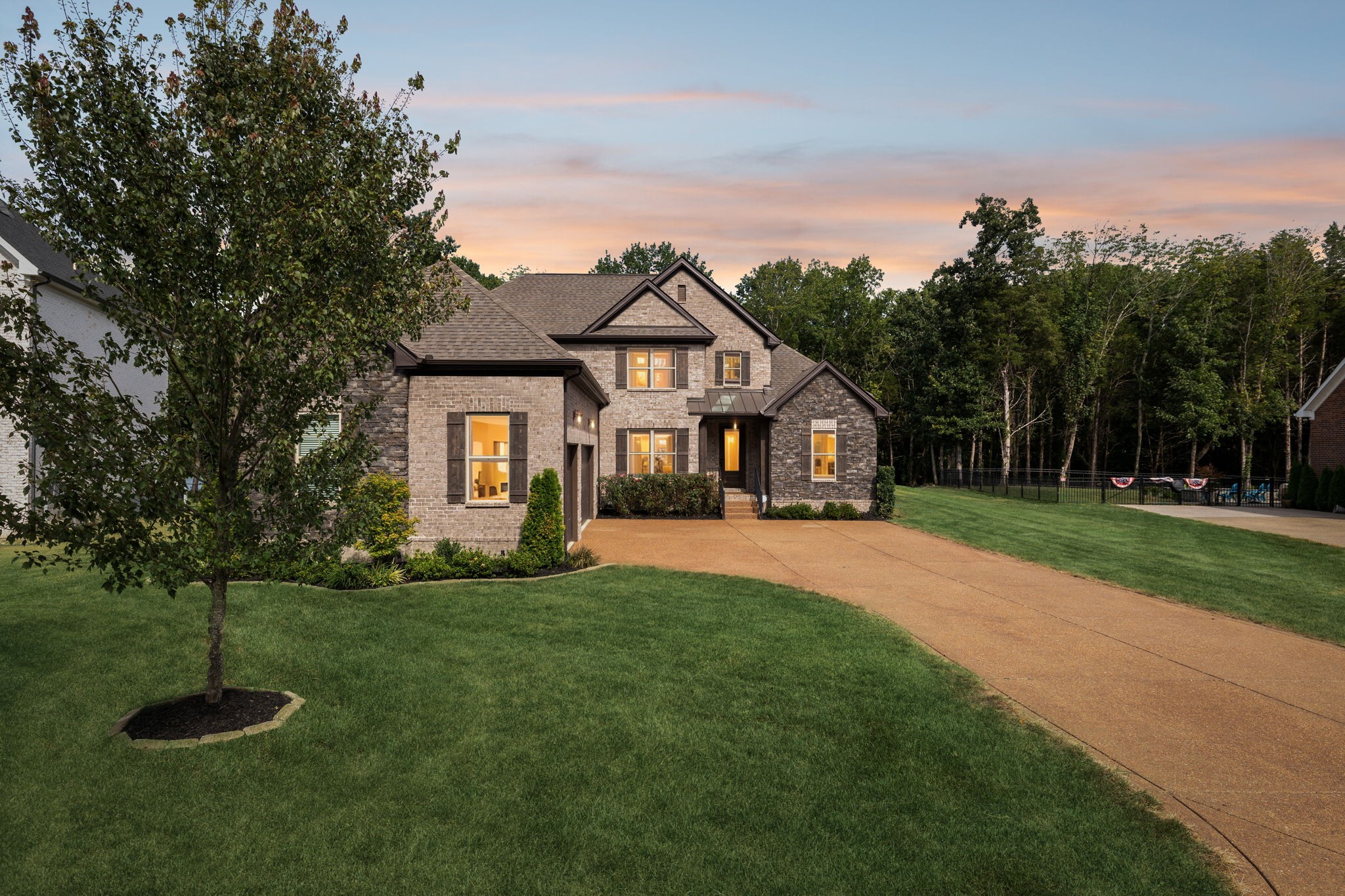 144 Watermill Ln