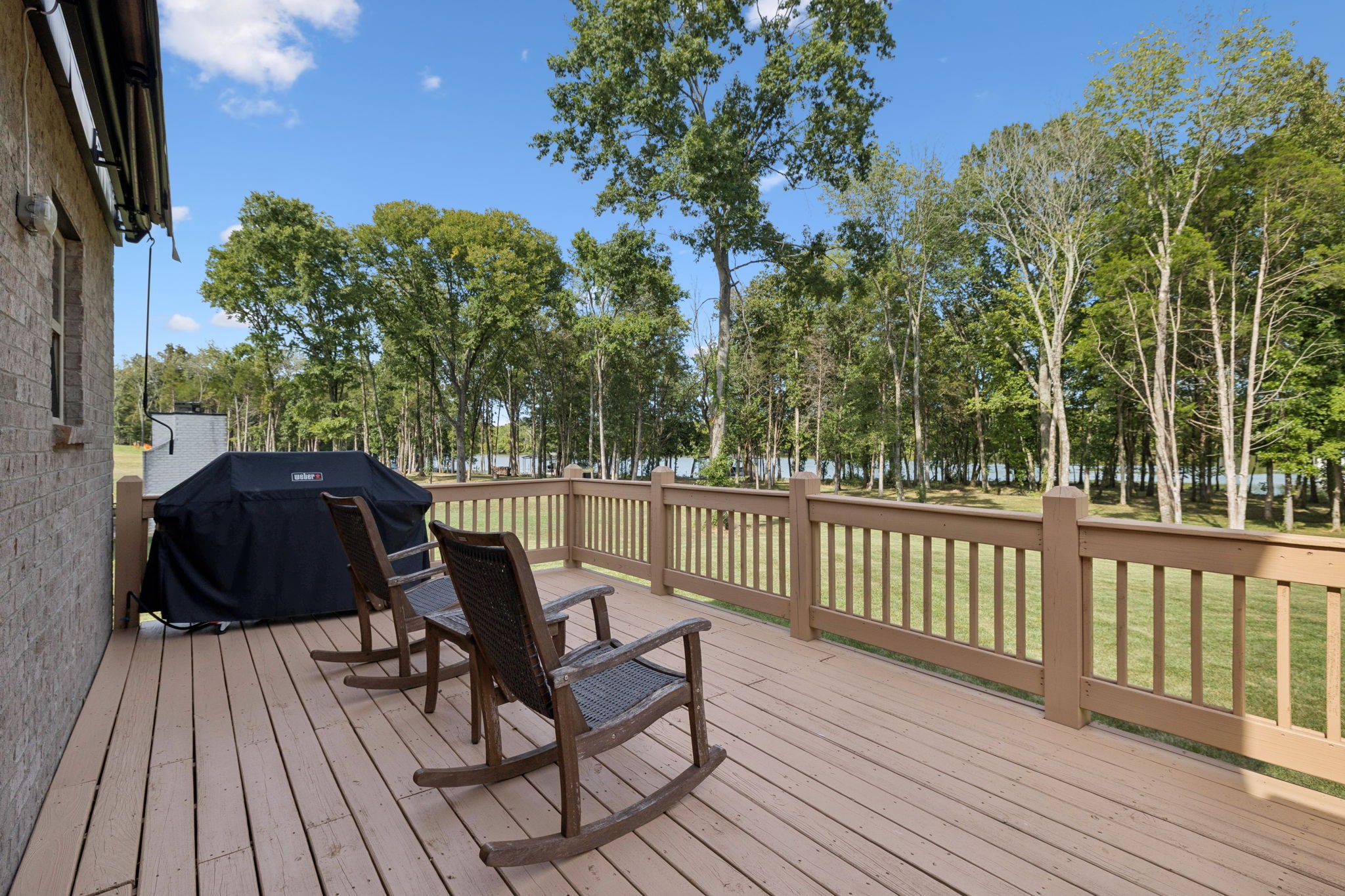 144 Watermill Ln