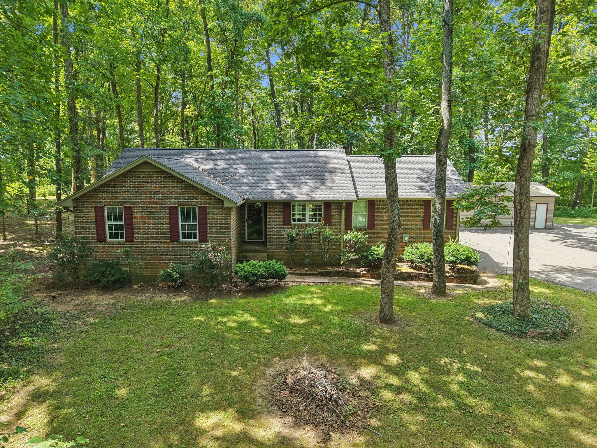 6007 Bluewater Dr