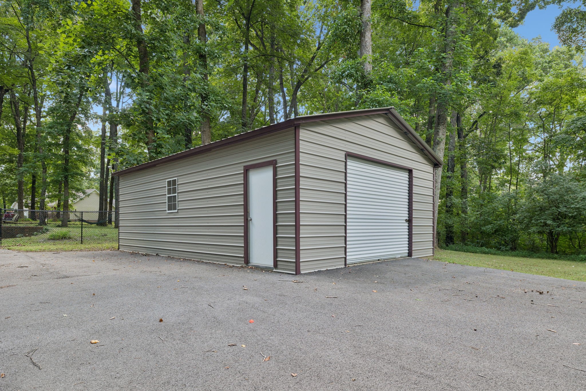 6007 Bluewater Dr
