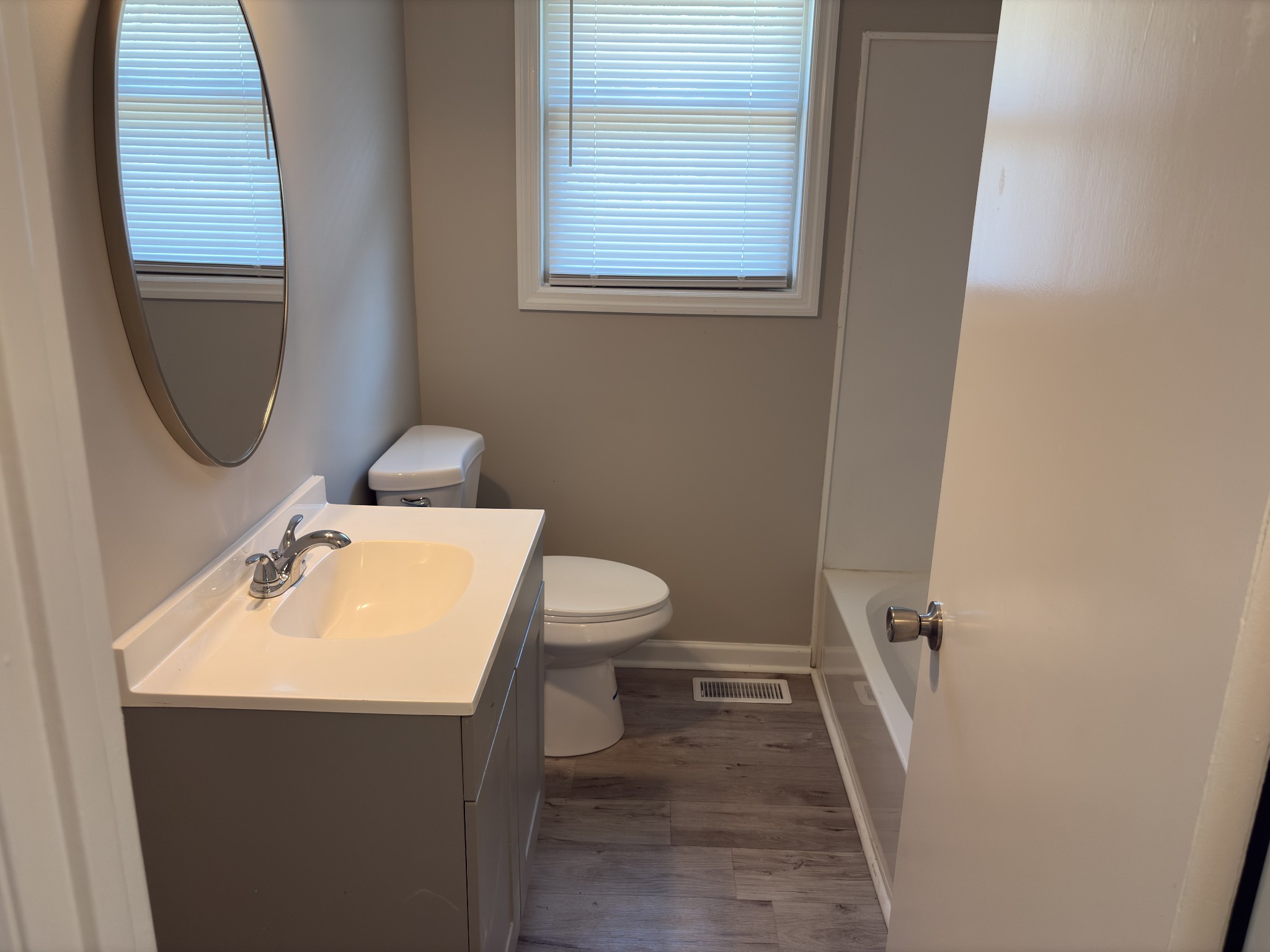 4917 Algonquin Trl