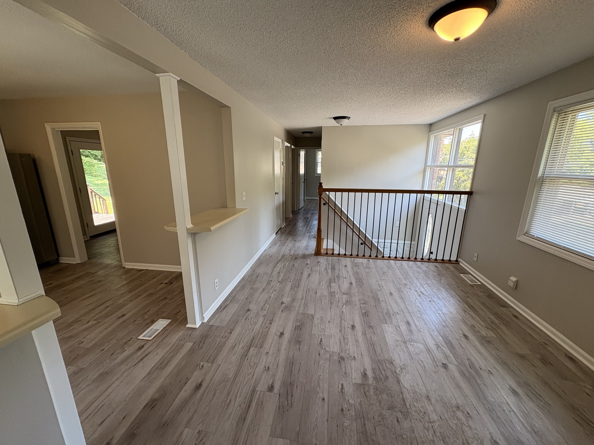 4917 Algonquin Trl