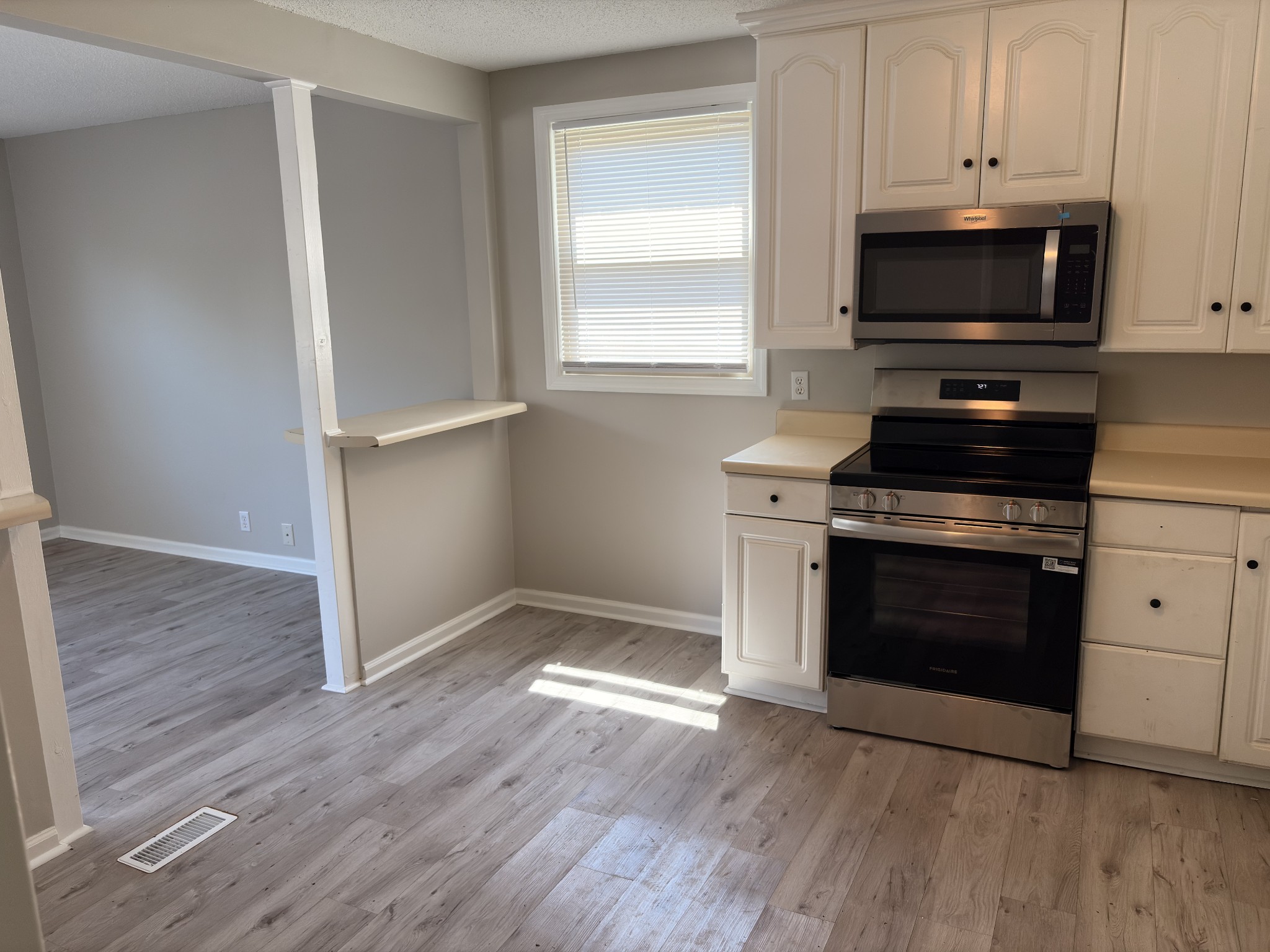 4917 Algonquin Trl