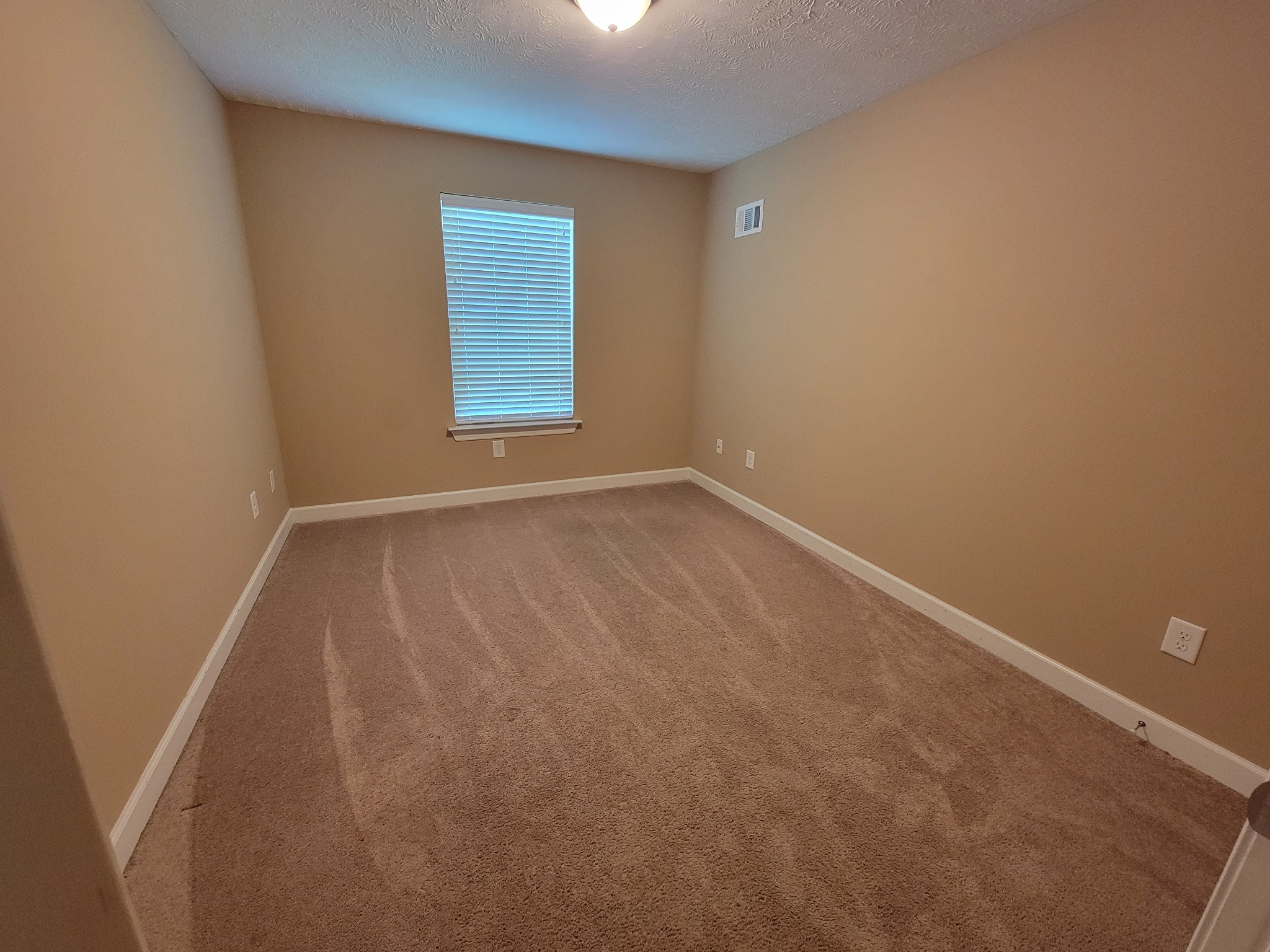 103 Colorado Cir