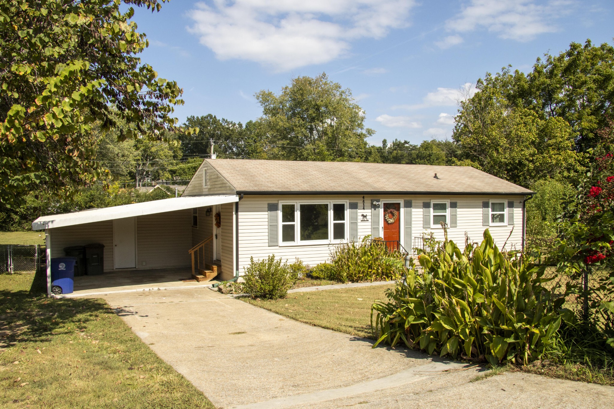 4614 Carr Terrace