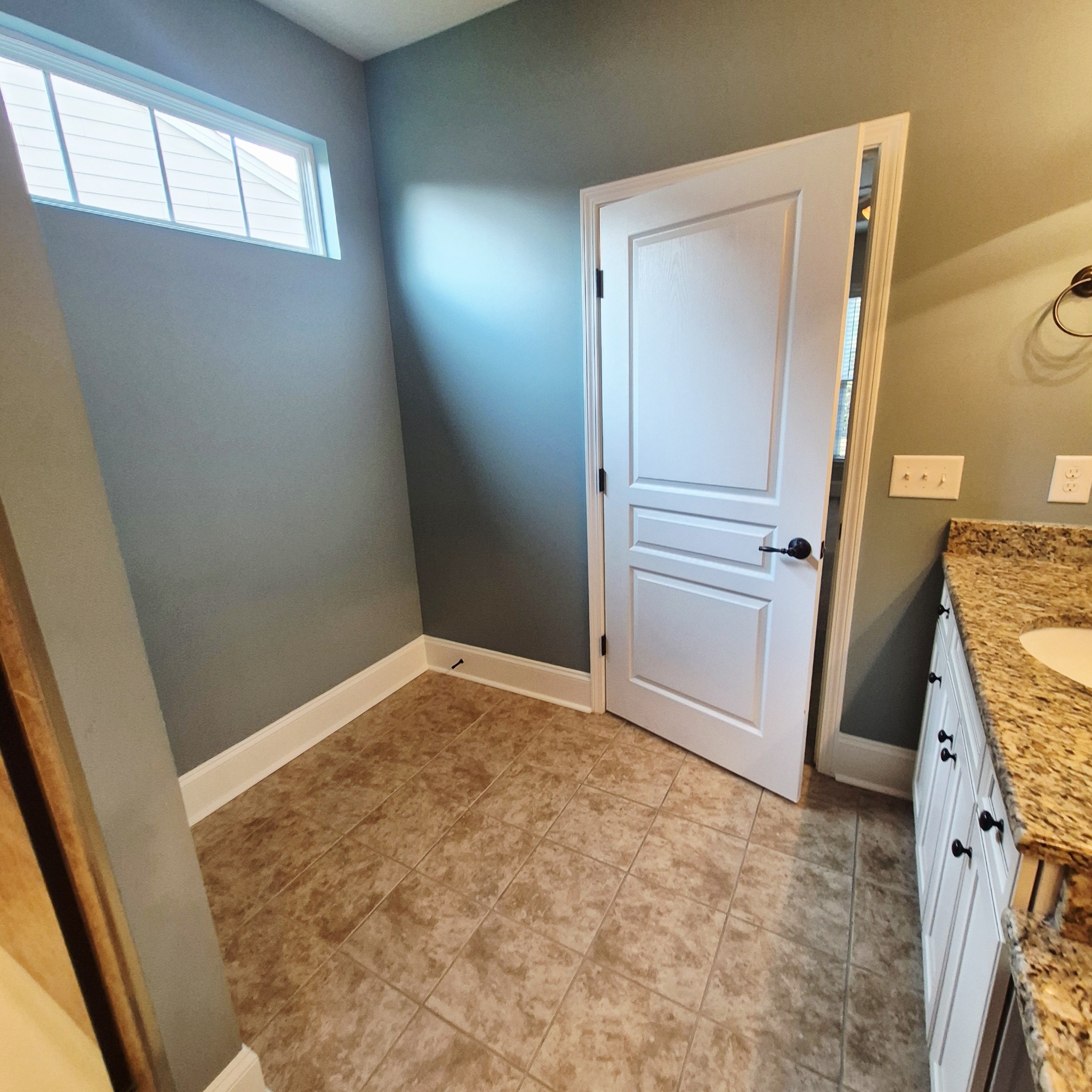 134 Dahlgren Dr