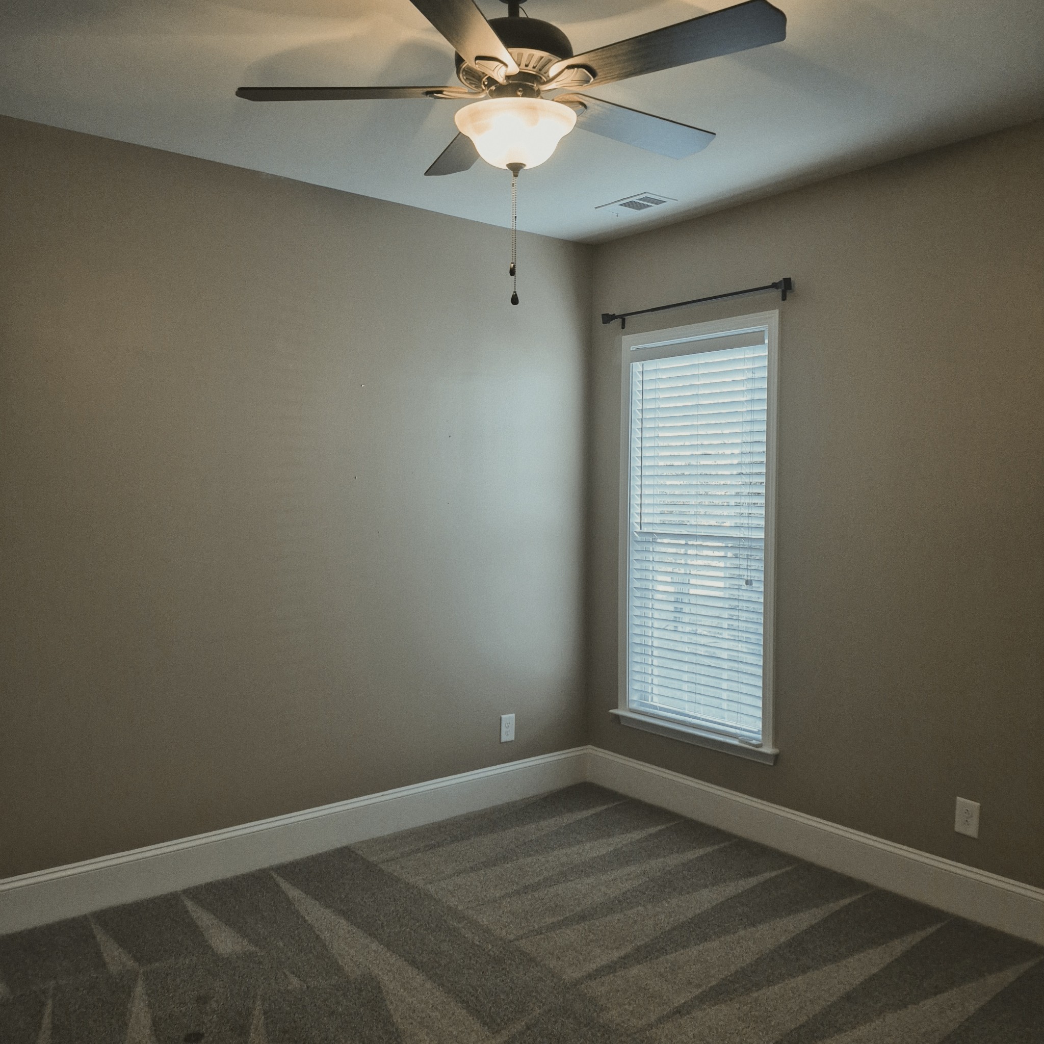 134 Dahlgren Dr