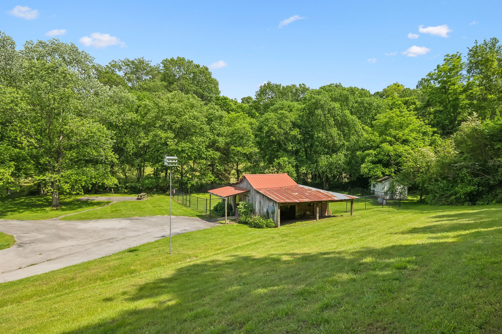 750 Vernon Rd