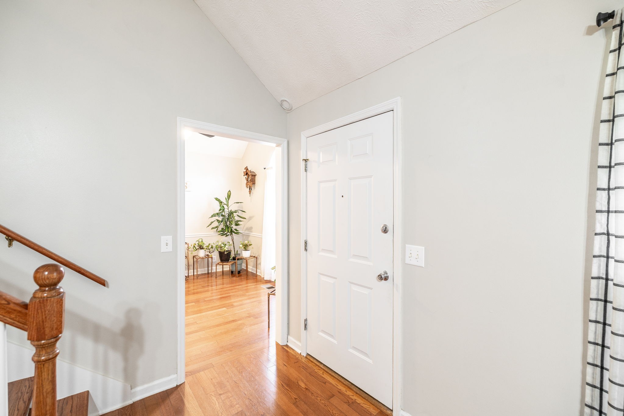 101 Victoria Ln, E