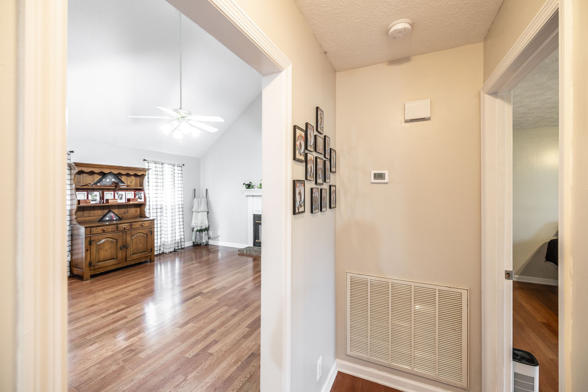 101 Victoria Ln, E