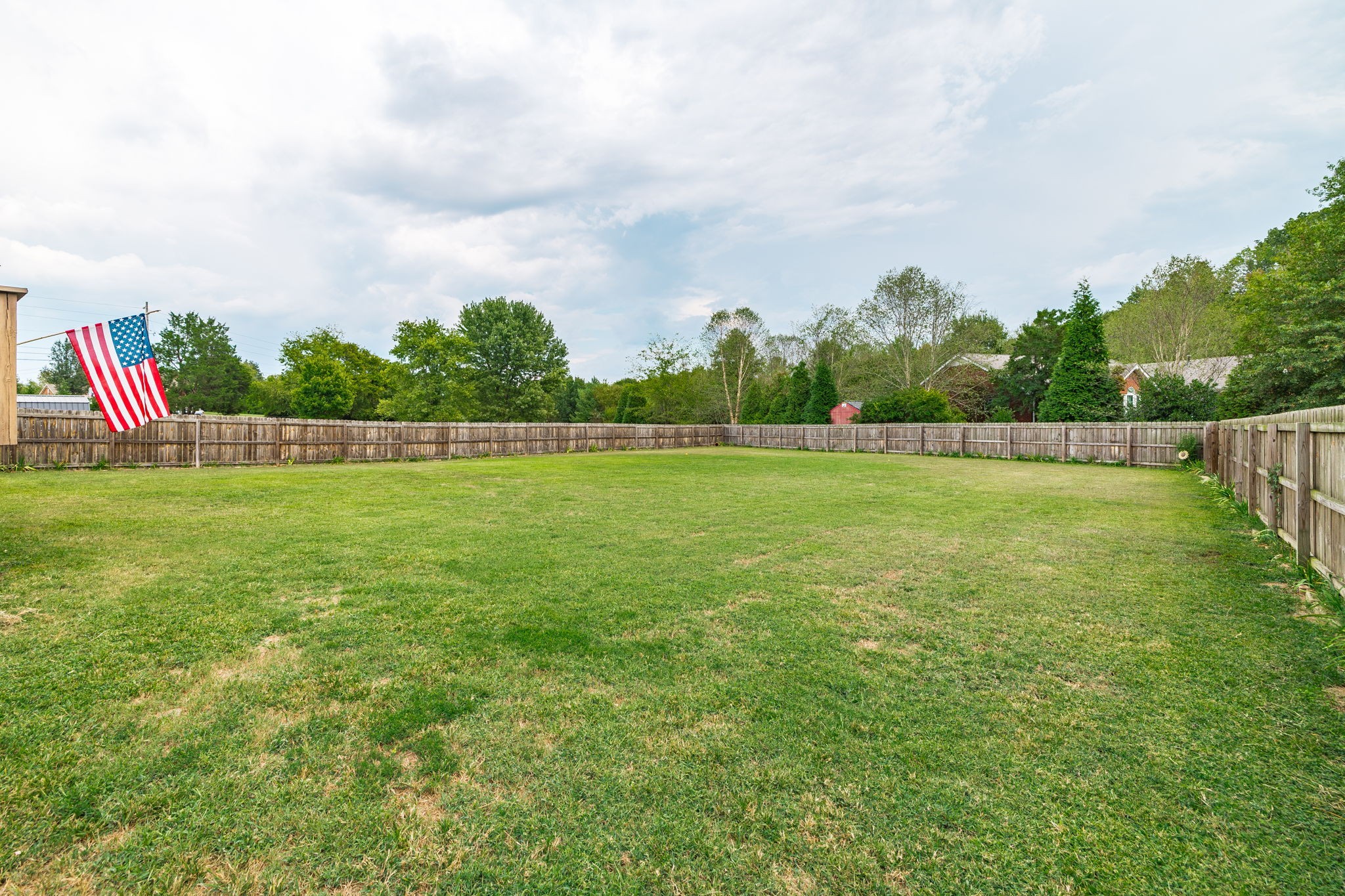 101 Victoria Ln, E