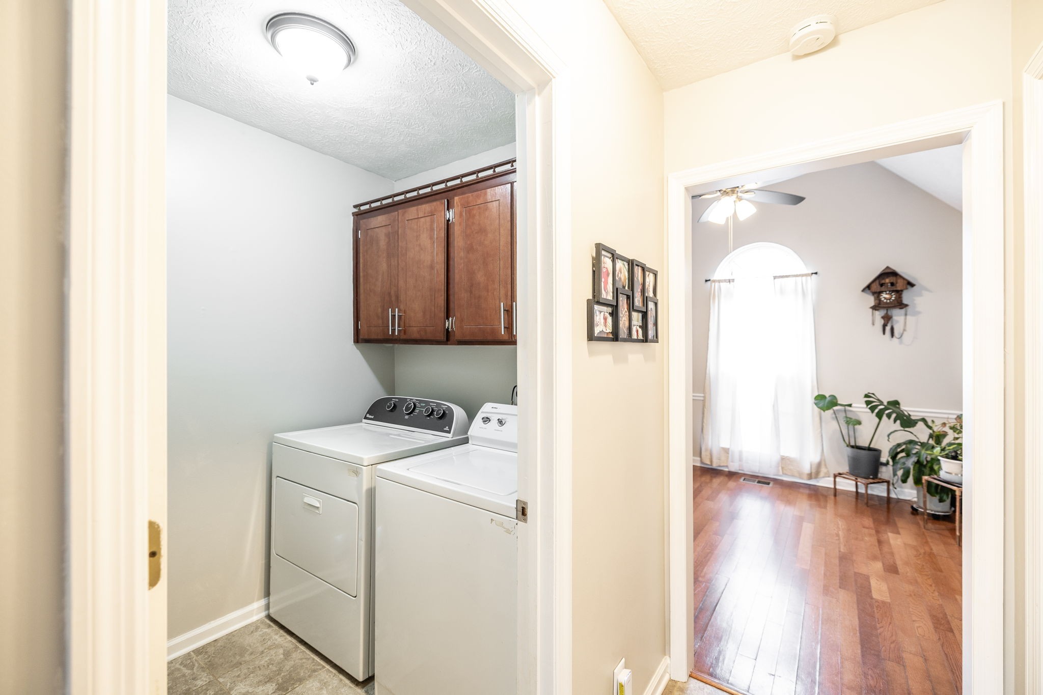 101 Victoria Ln, E