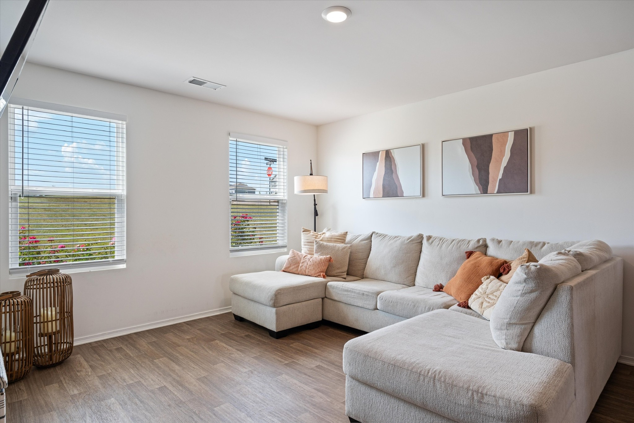 2301 Filly Ct