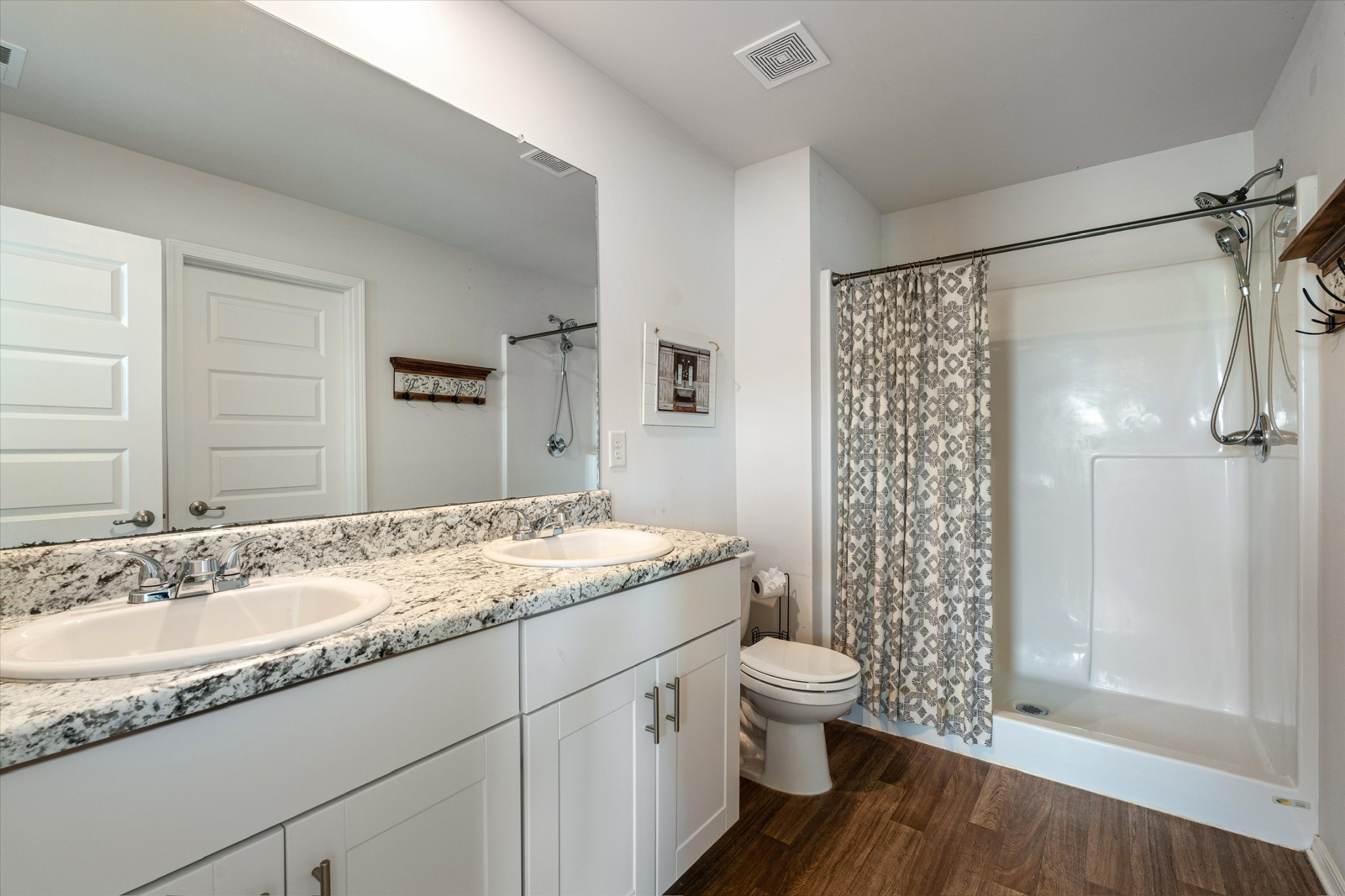 2301 Filly Ct