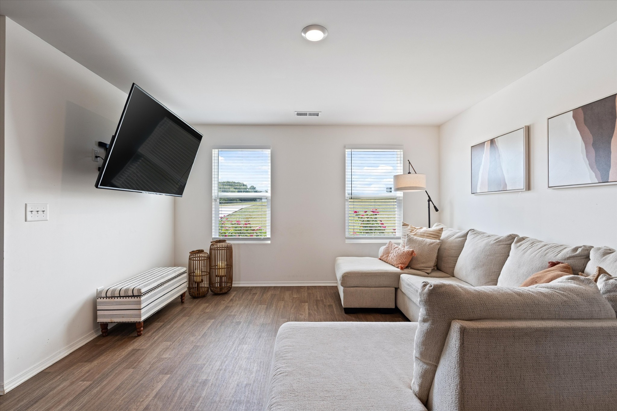 2301 Filly Ct