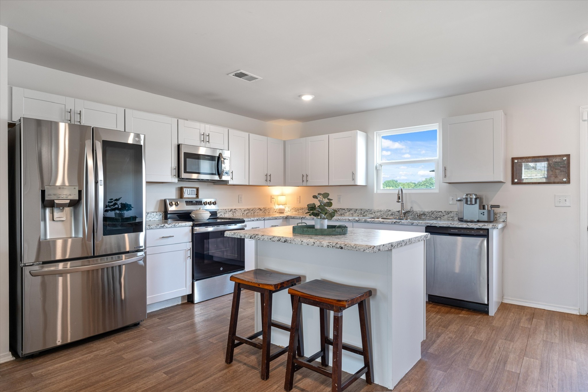 2301 Filly Ct