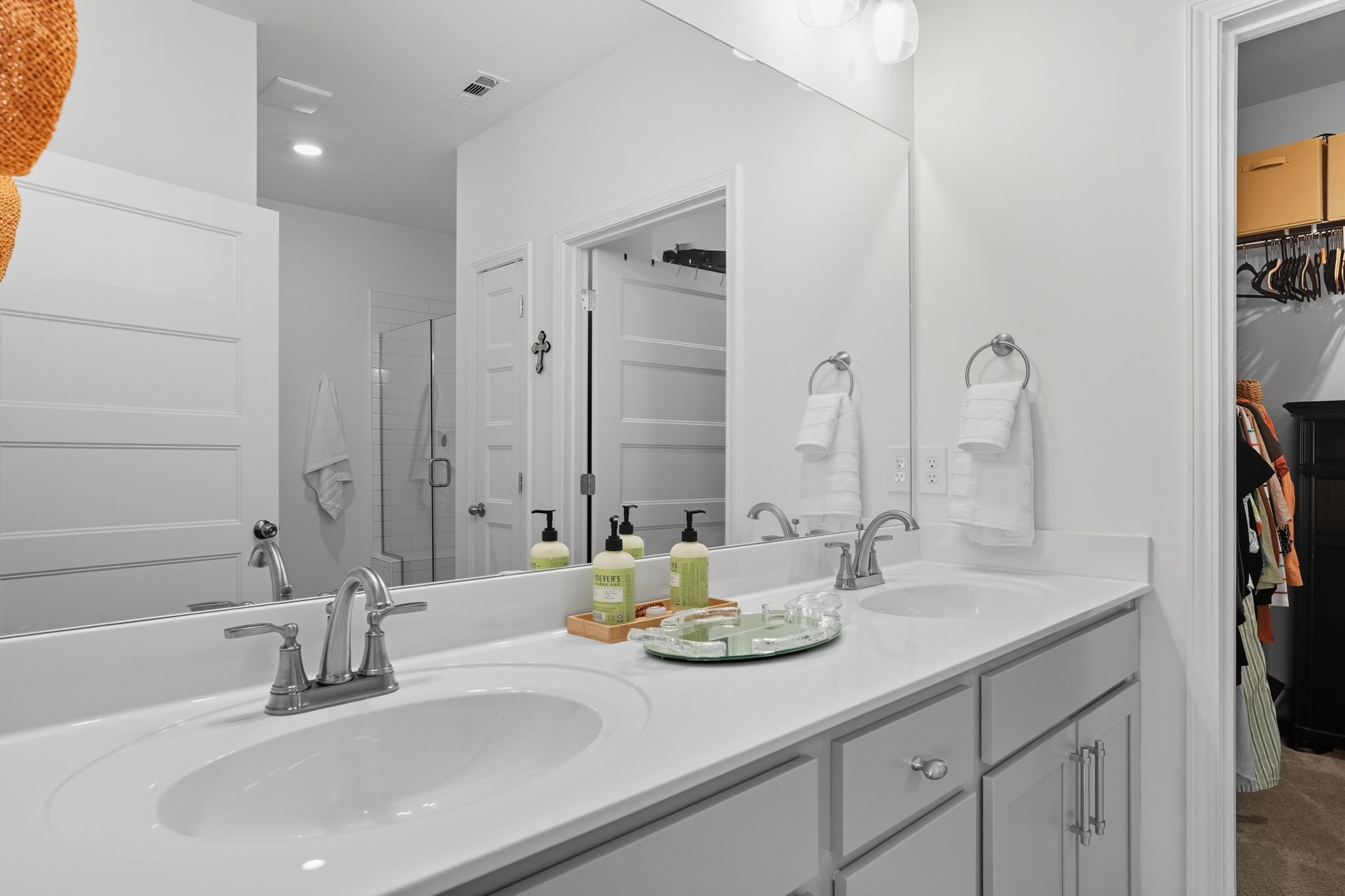 2336 Laurelstone Dr