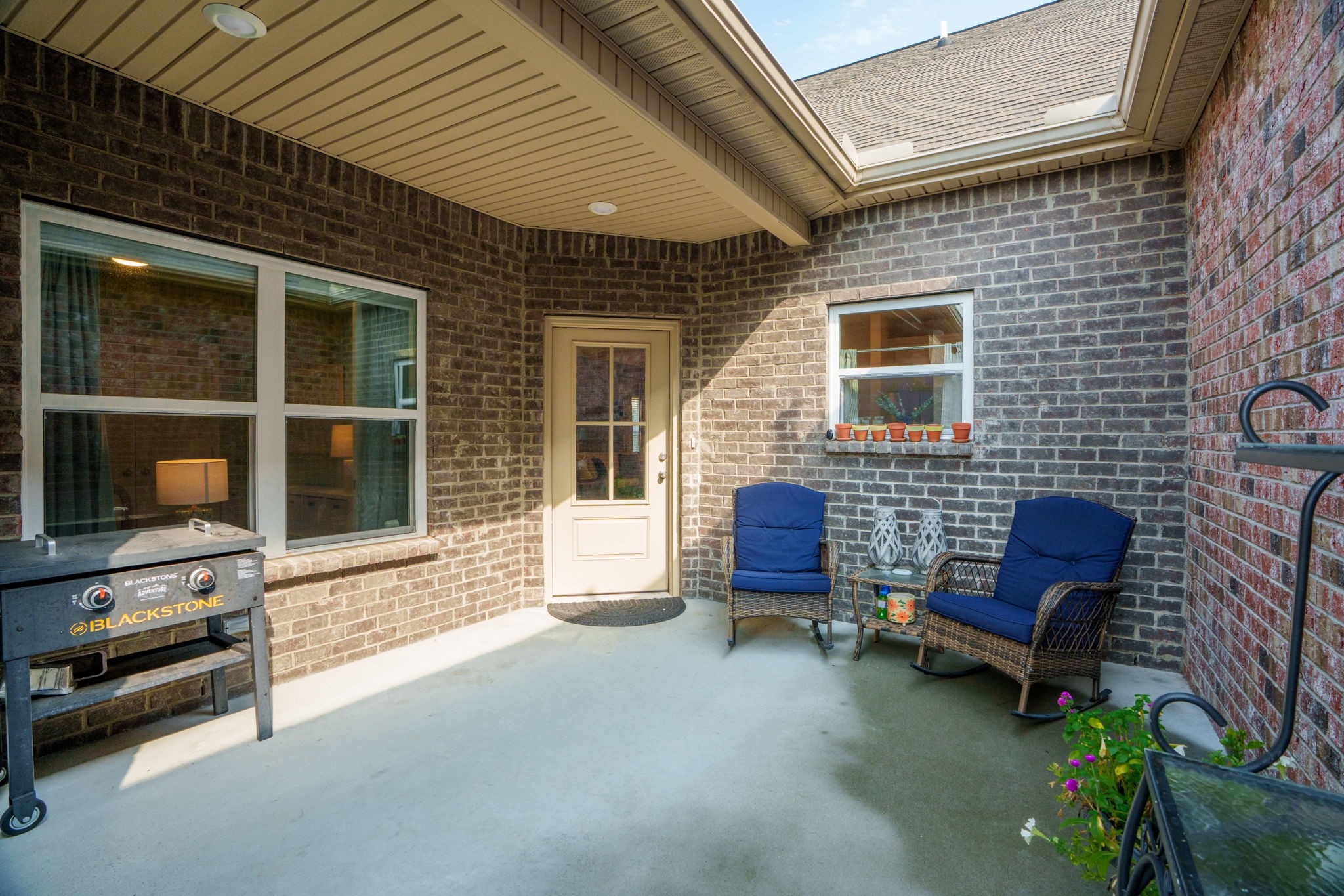2336 Laurelstone Dr