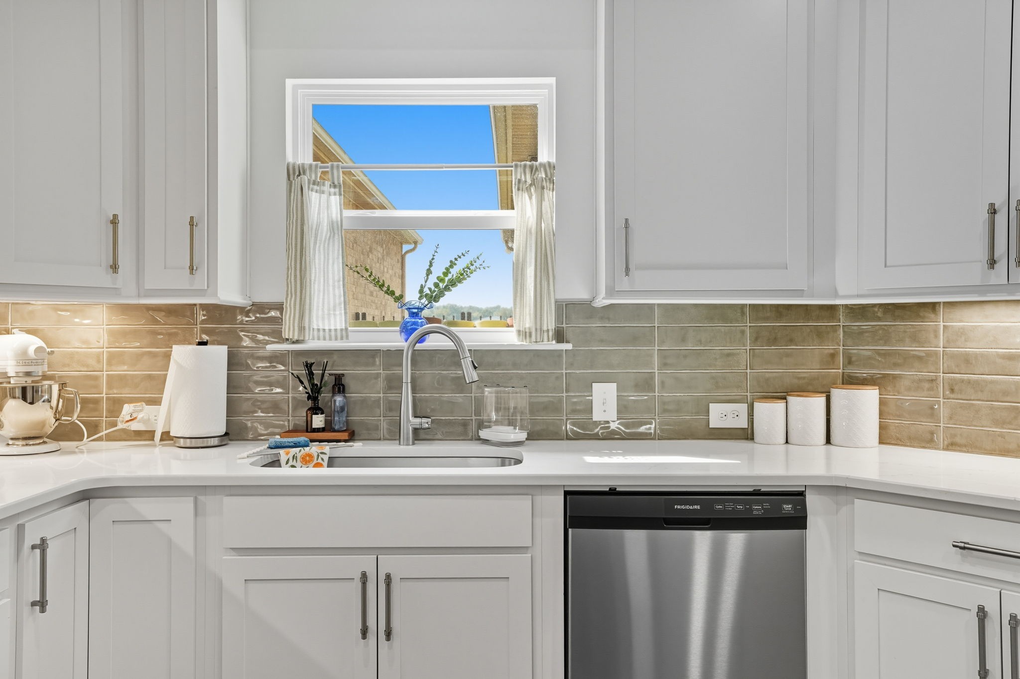 2336 Laurelstone Dr