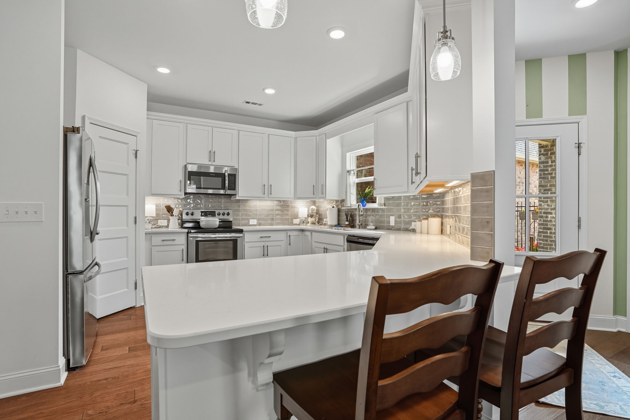 2336 Laurelstone Dr