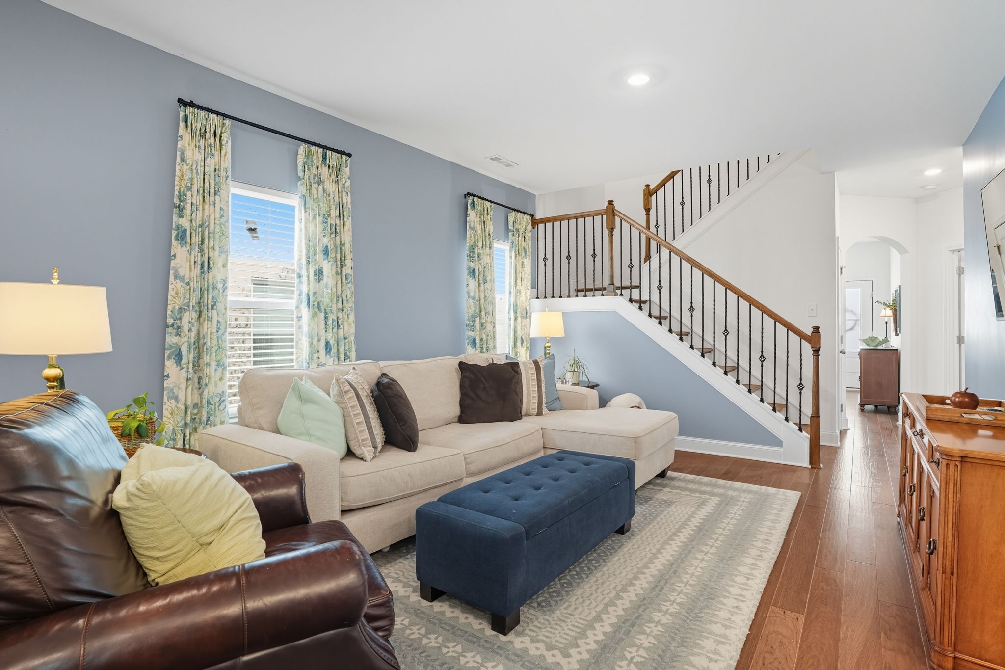 2336 Laurelstone Dr