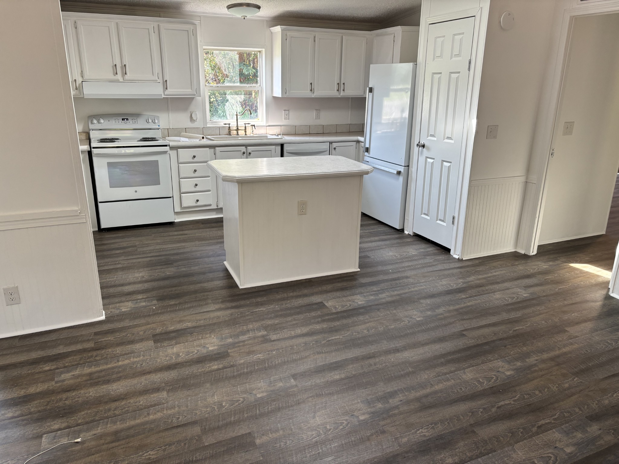 3393 Stewarts Ferry Pike