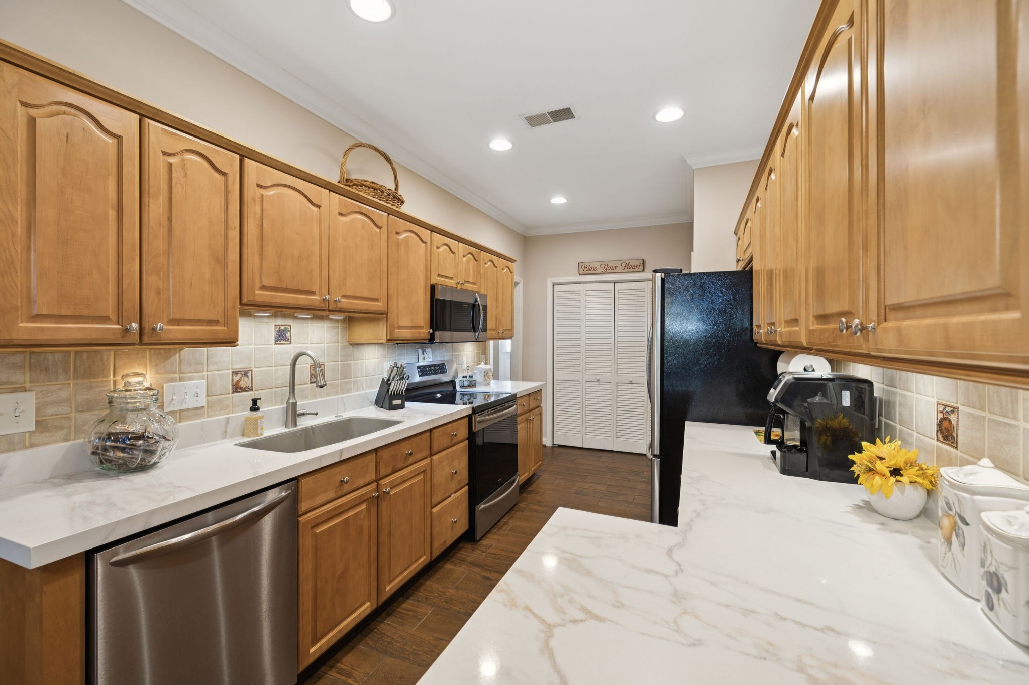 7 Baker Ct