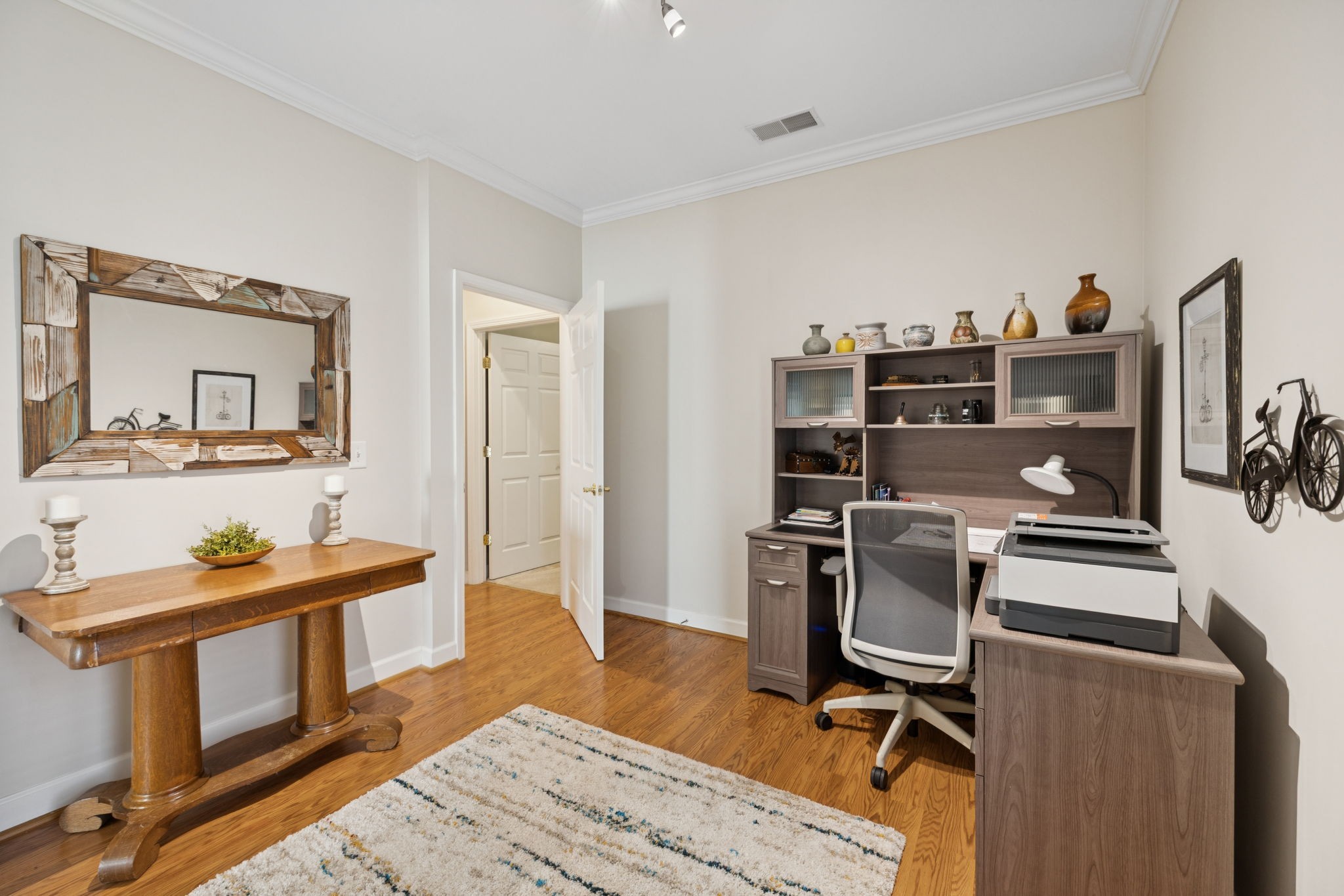 7 Baker Ct