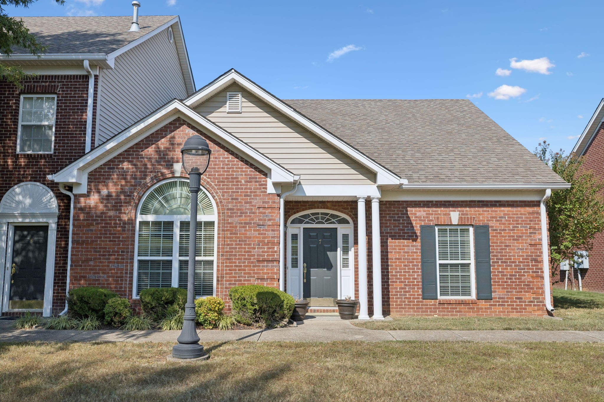 7 Baker Ct