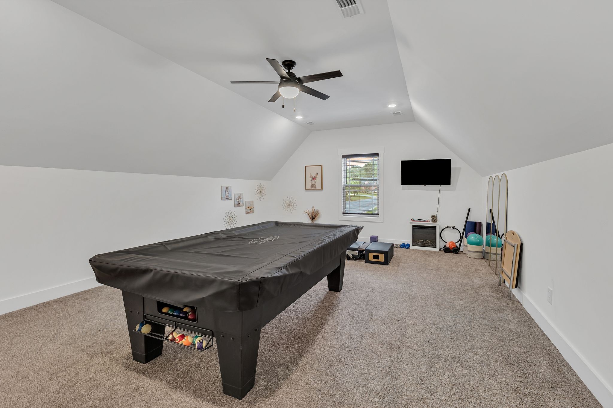7128 Silverwood Trl