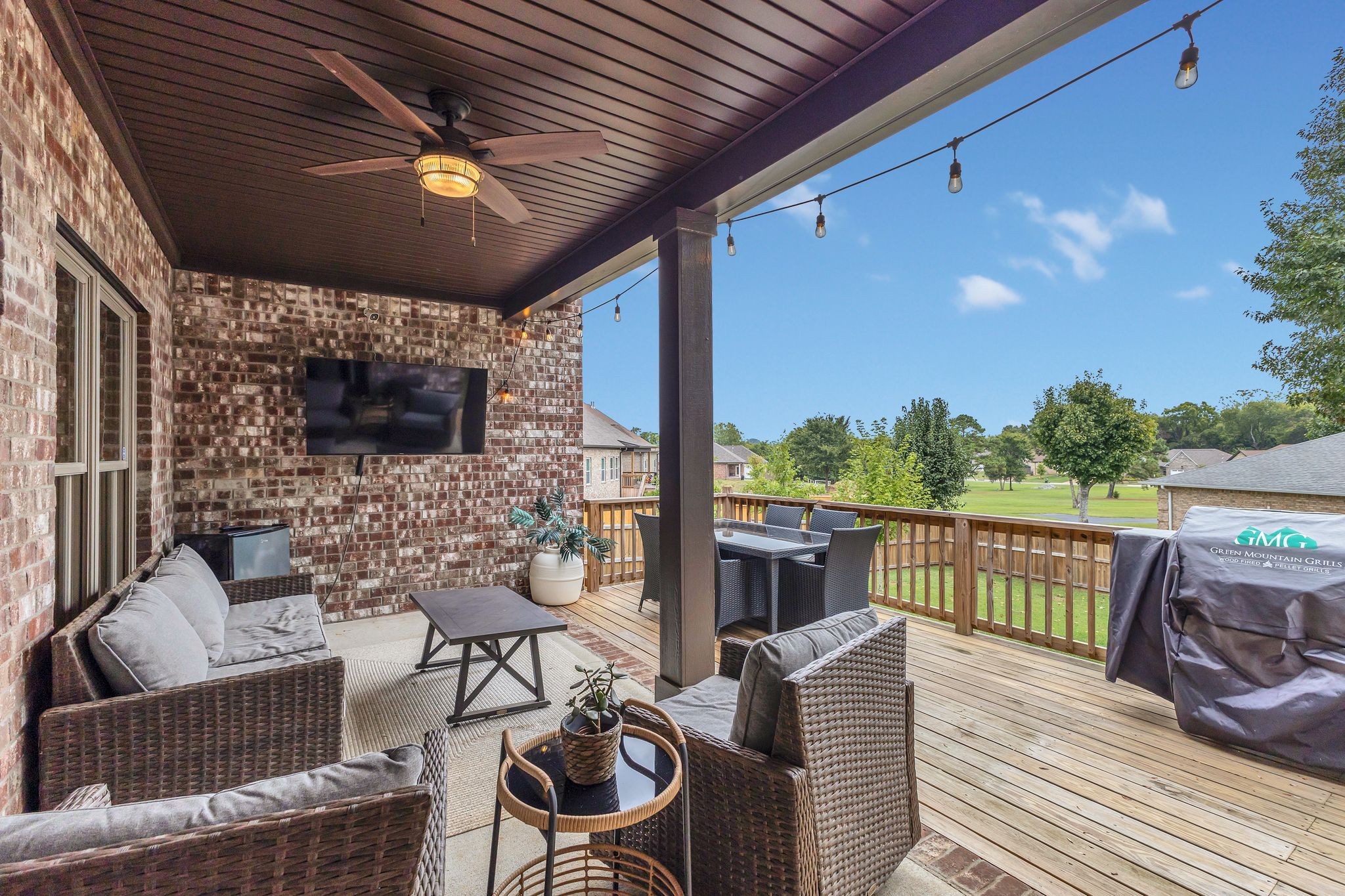 7128 Silverwood Trl