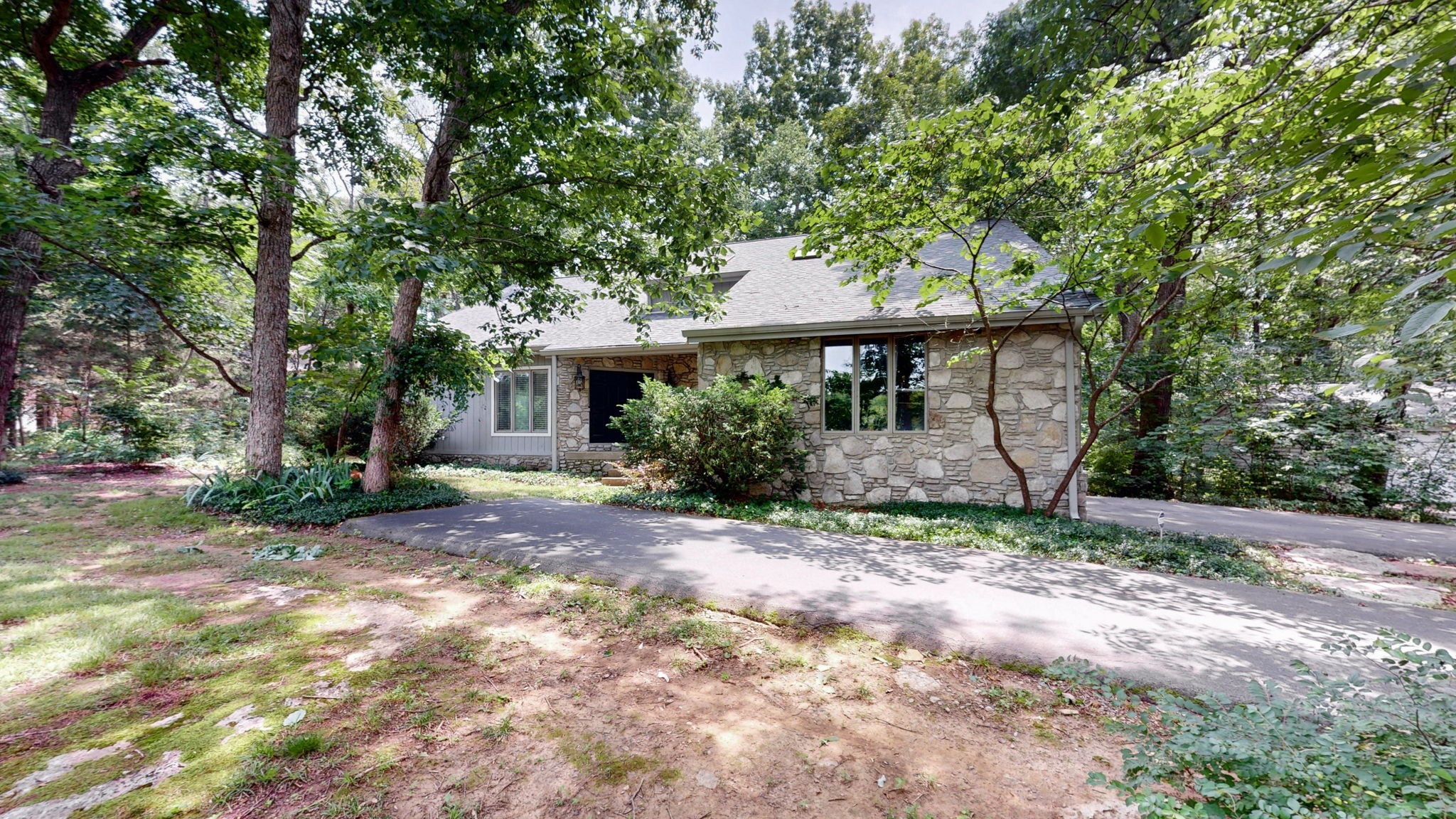 103 Southwinds Dr