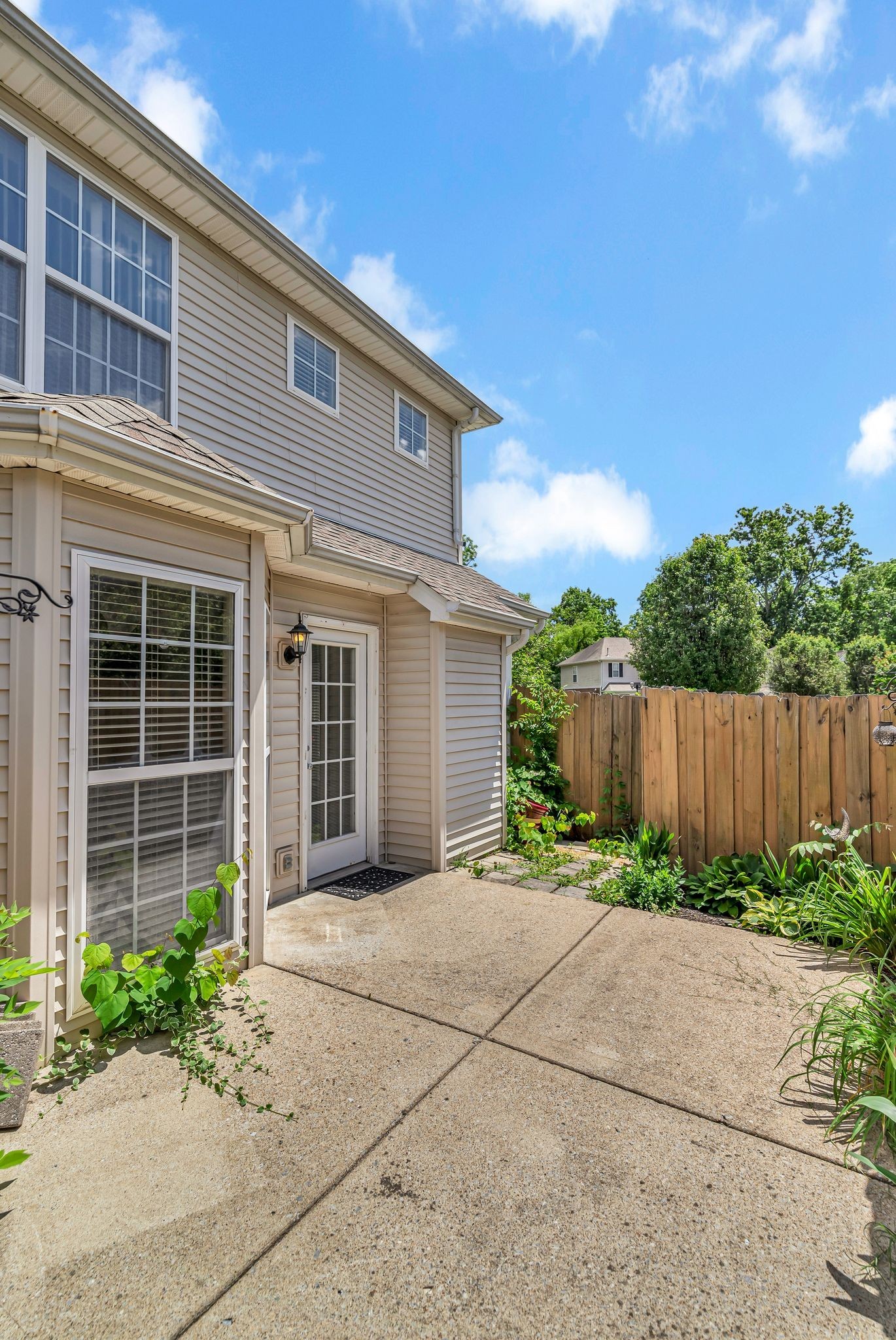 747 Tulip Grove Rd Unit: 901