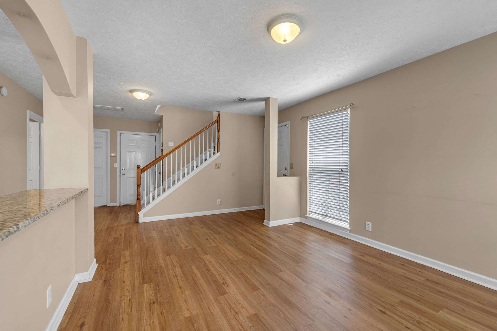 747 Tulip Grove Rd Unit: 901