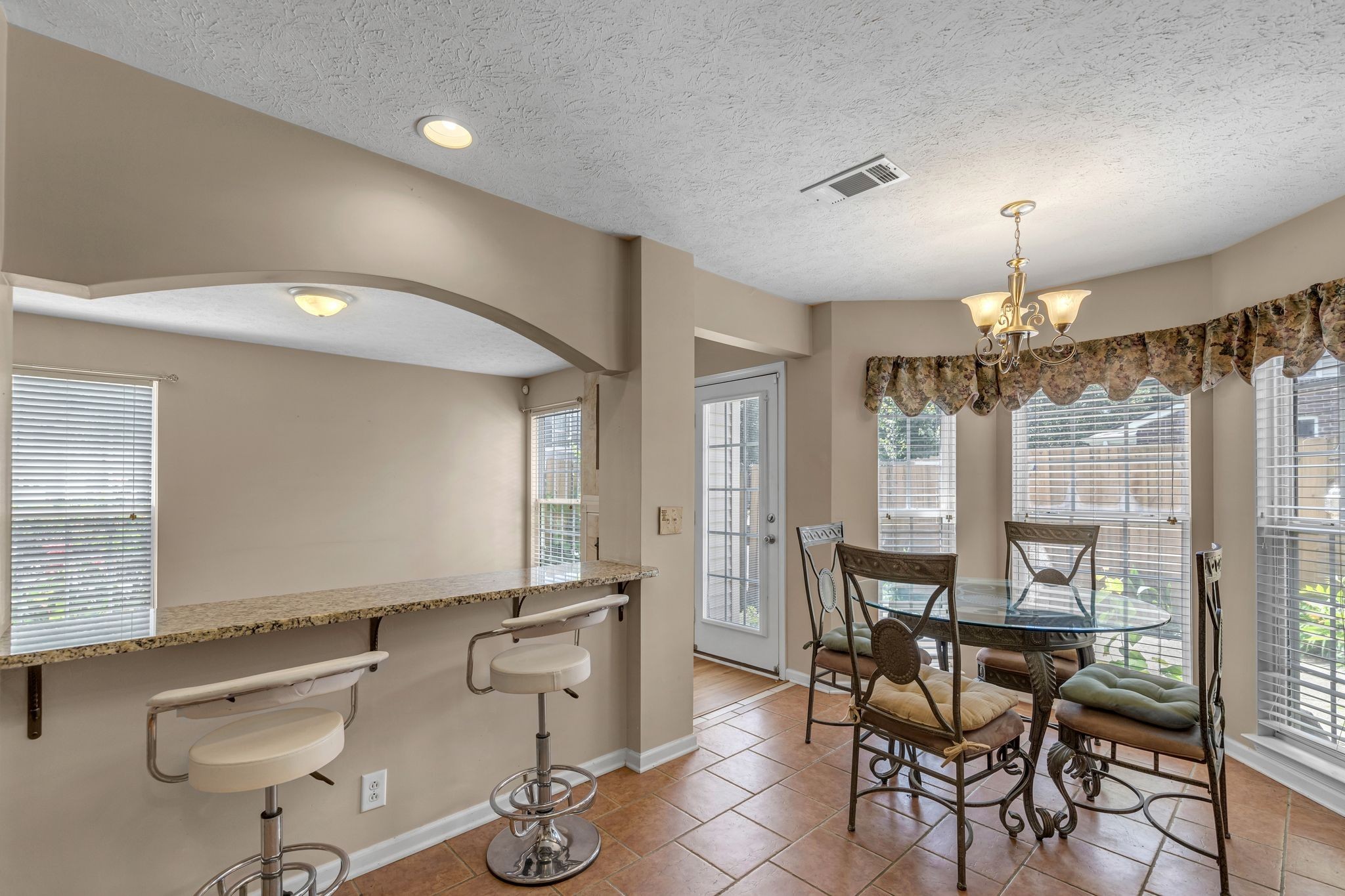 747 Tulip Grove Rd Unit: 901