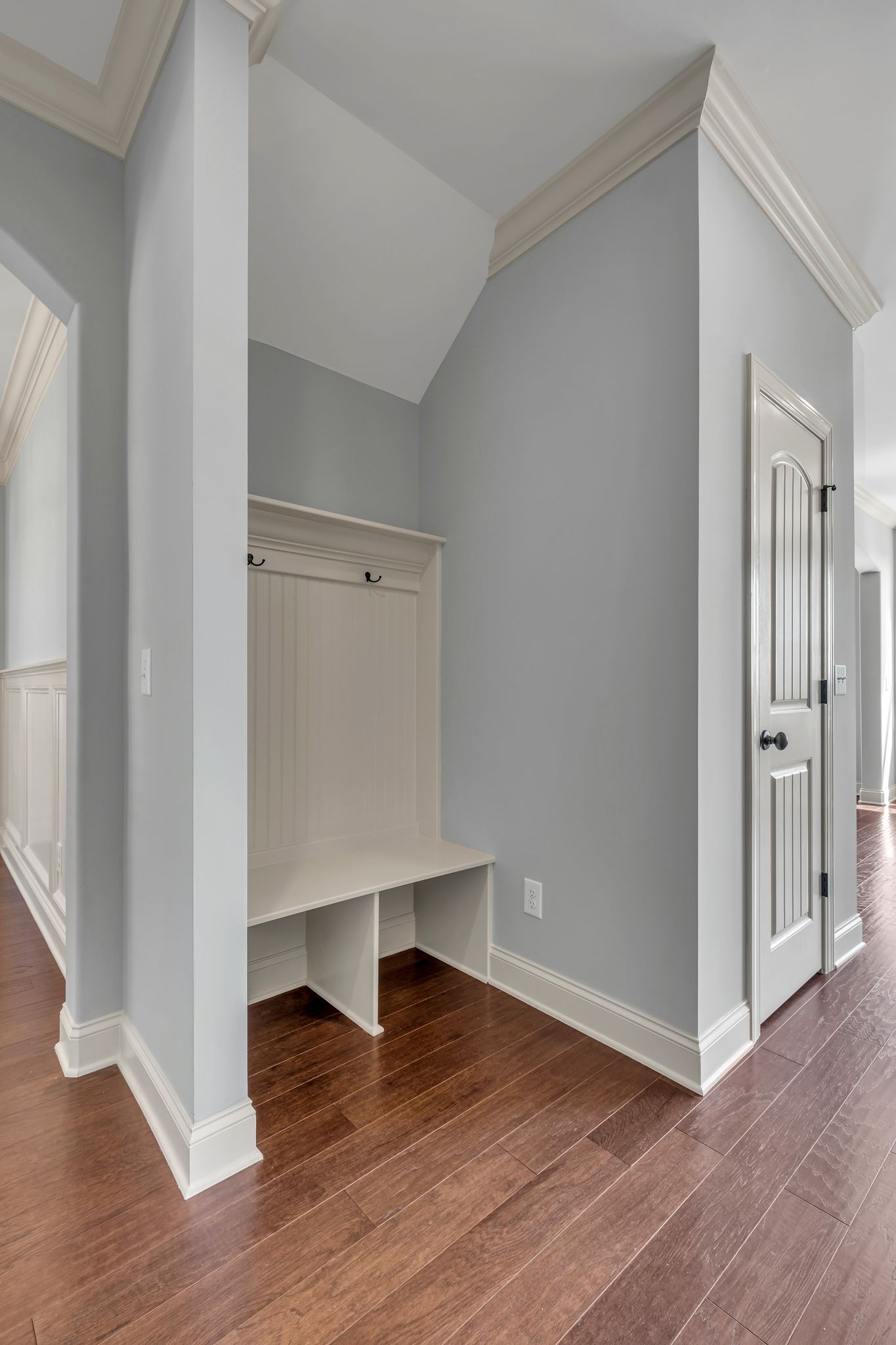 5129 Mountainbrook Cir
