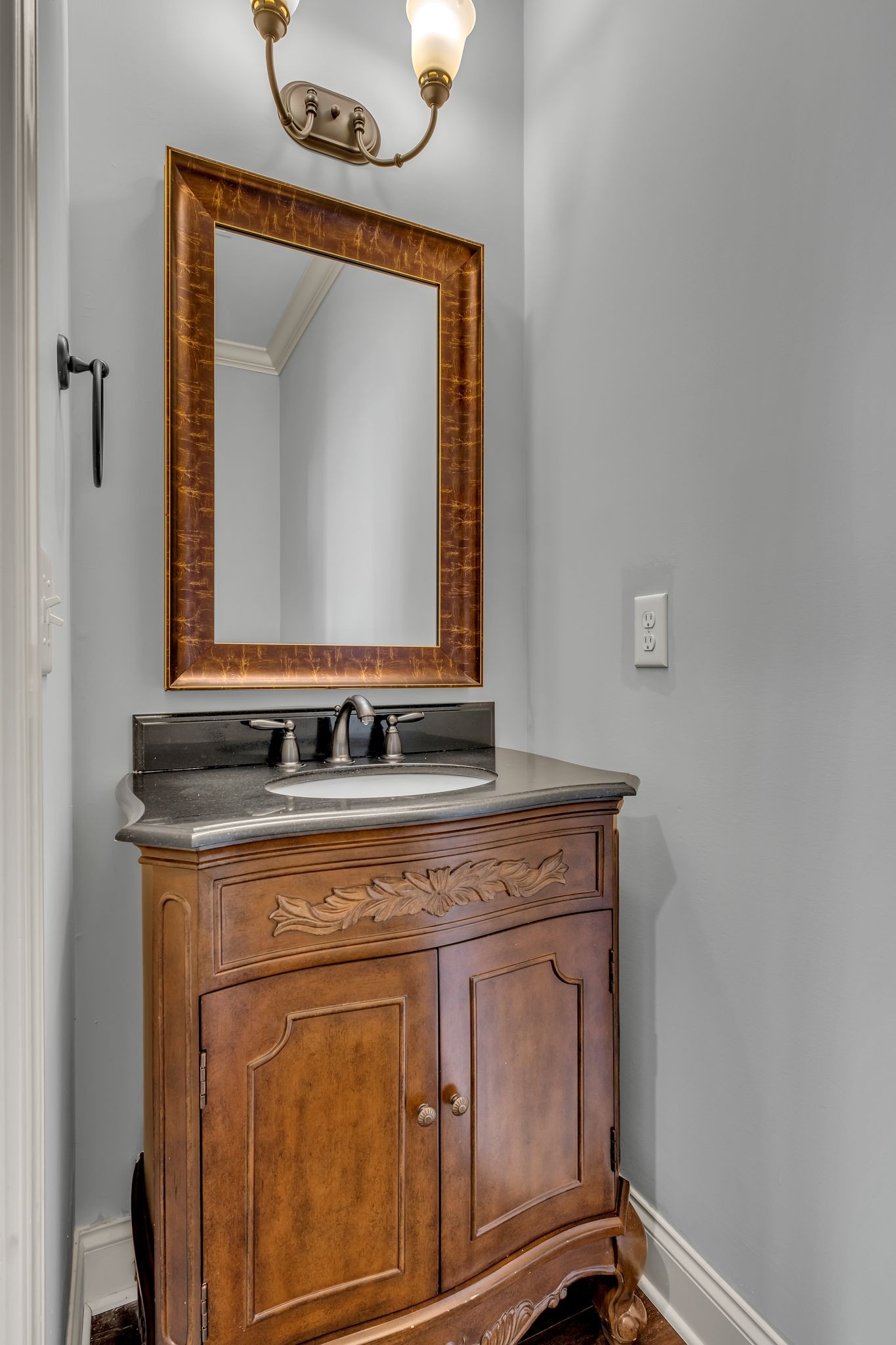 5129 Mountainbrook Cir