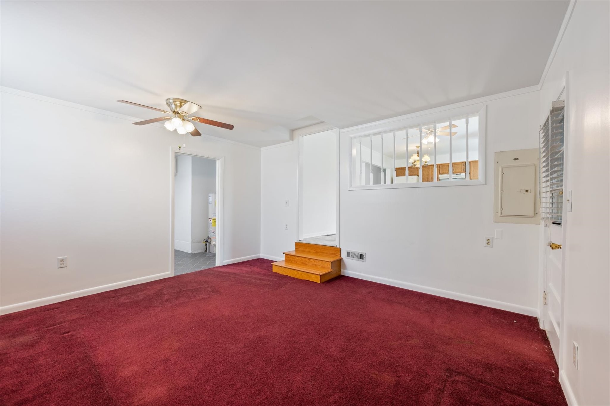 2410 Fairbrook Dr