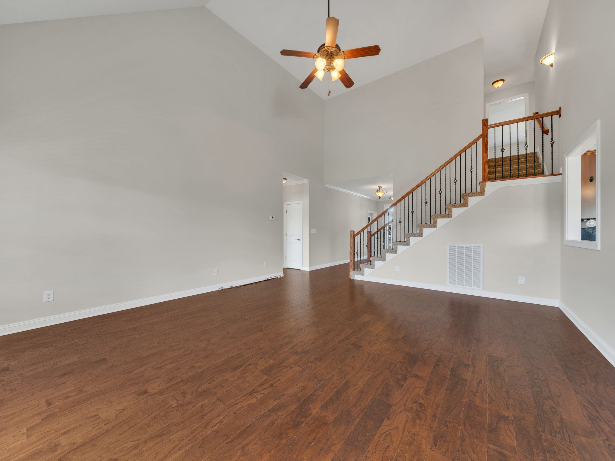 1274 Snowball Ln
