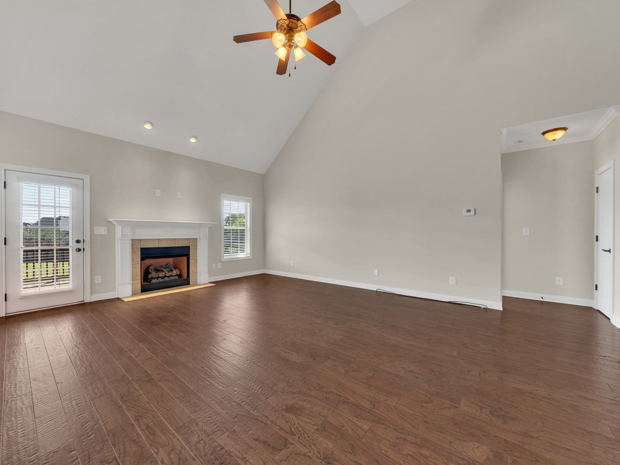 1274 Snowball Ln