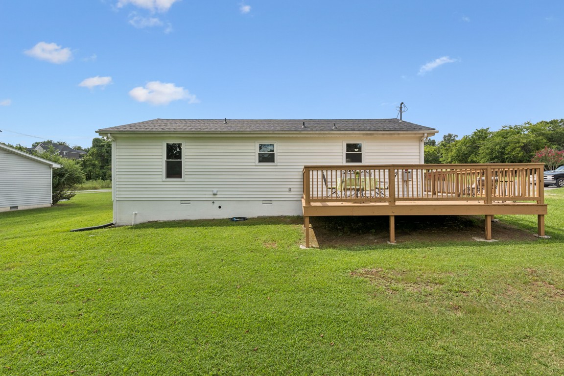 233 Curd Rd