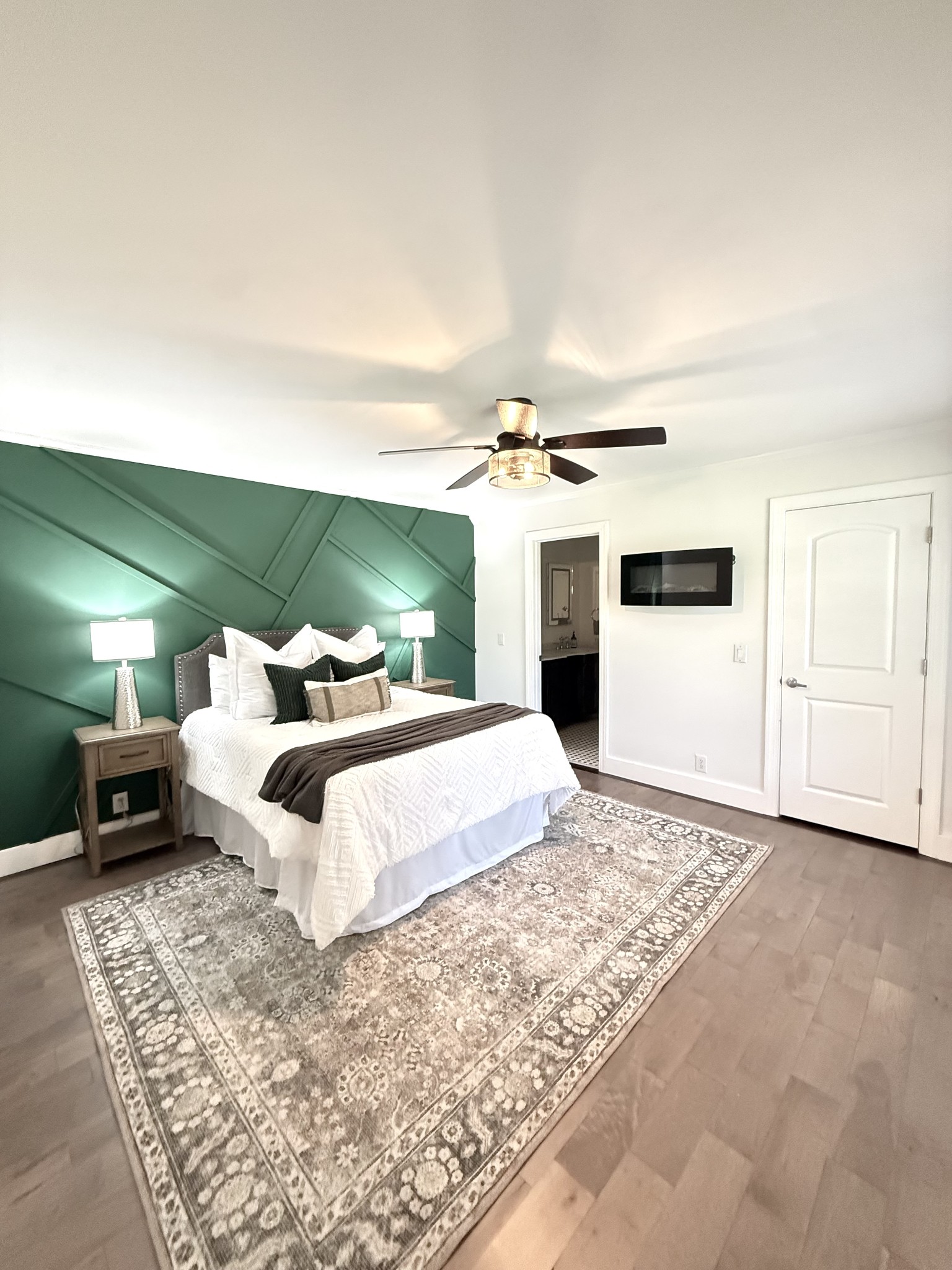 5504 W Shady Trl