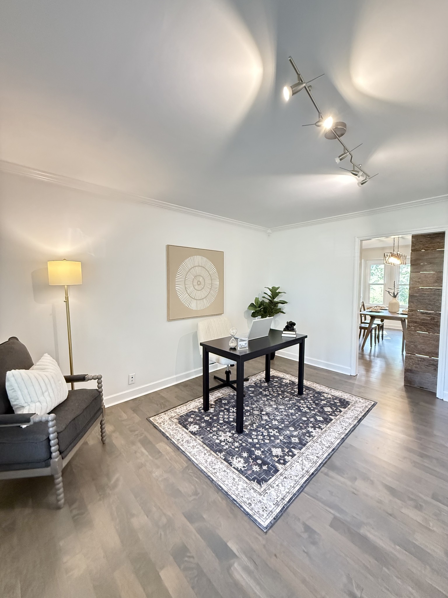 5504 W Shady Trl