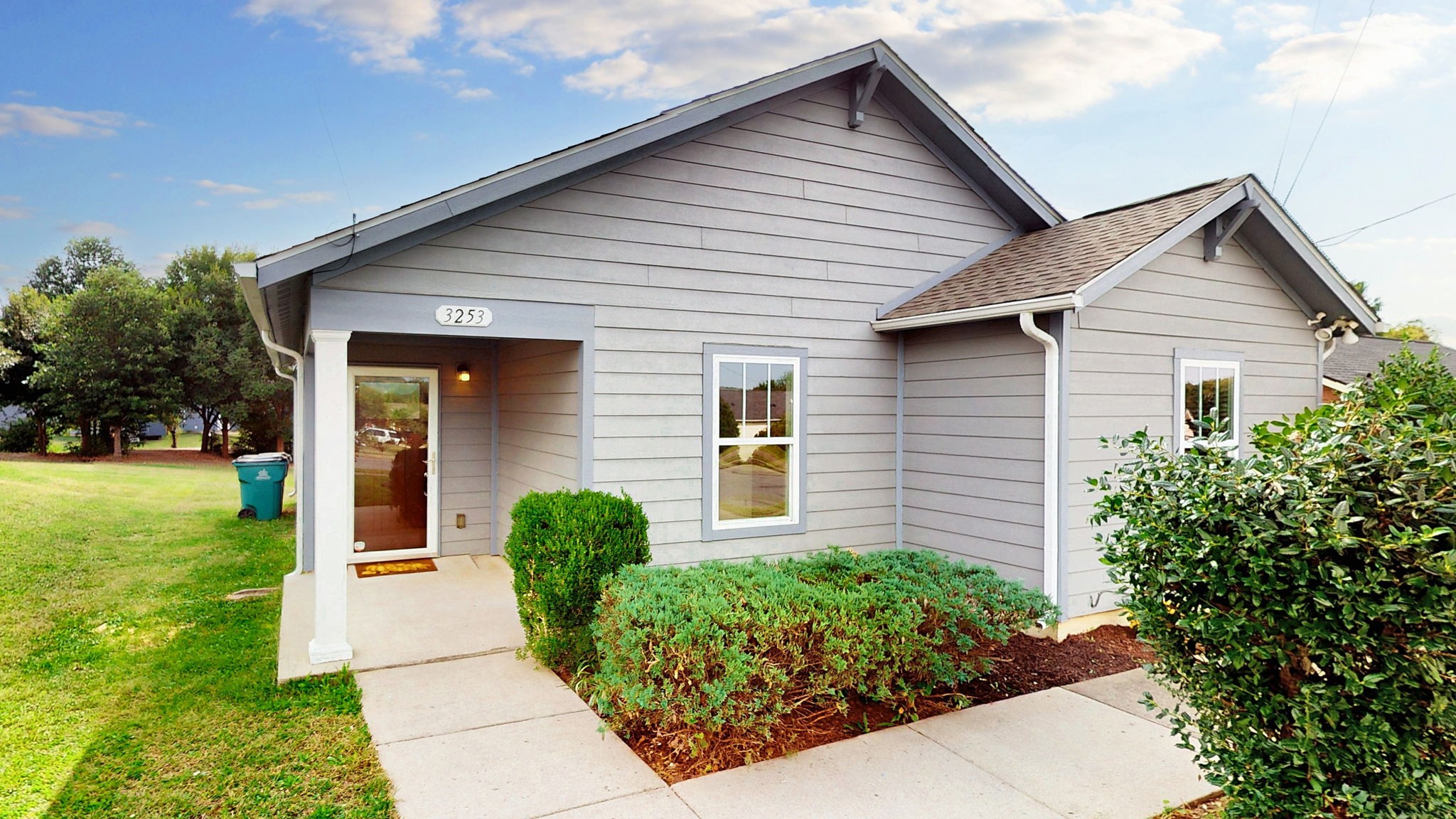 3253 Rainwood Dr