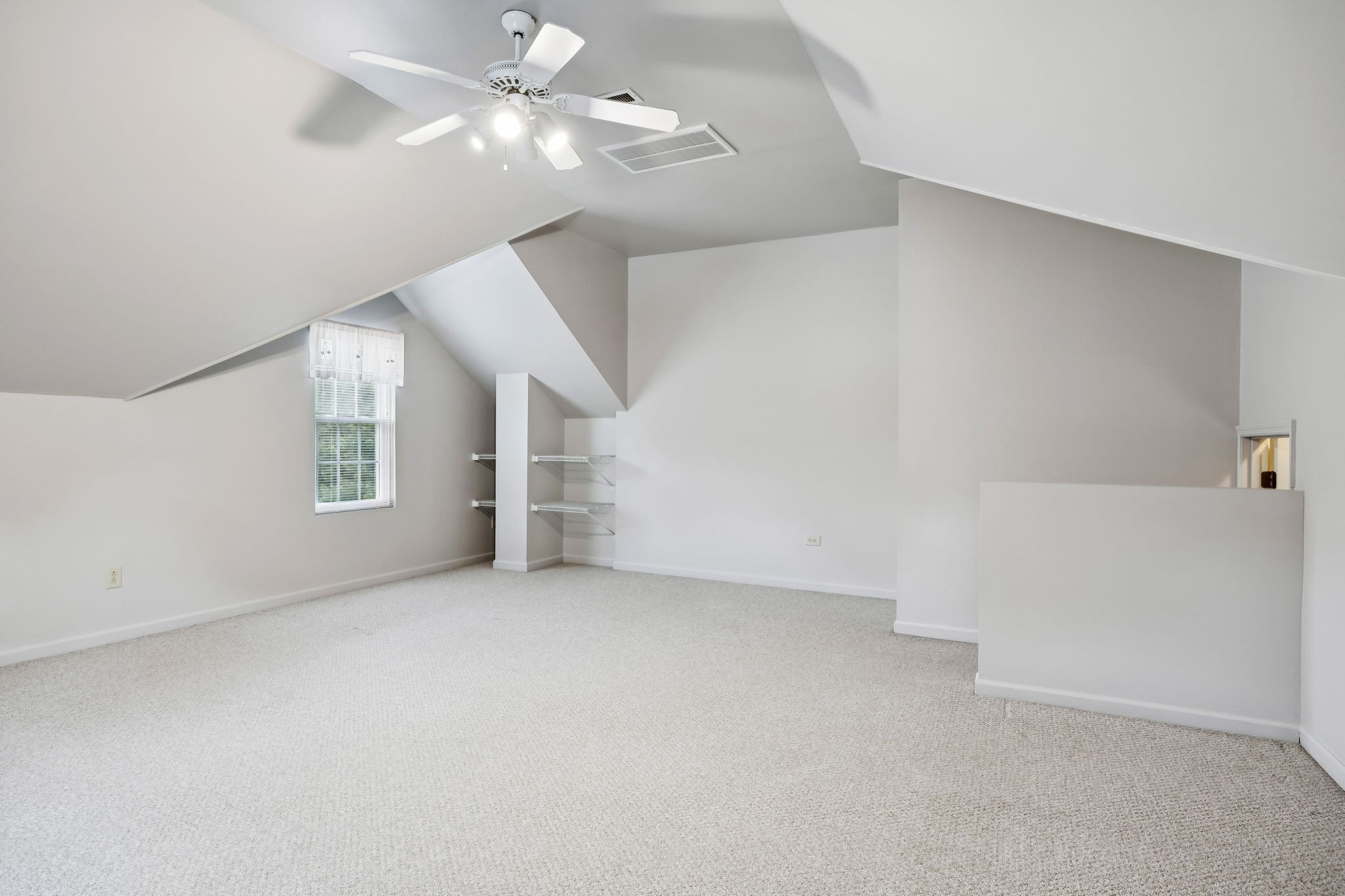 2248 Rolling Hills Dr