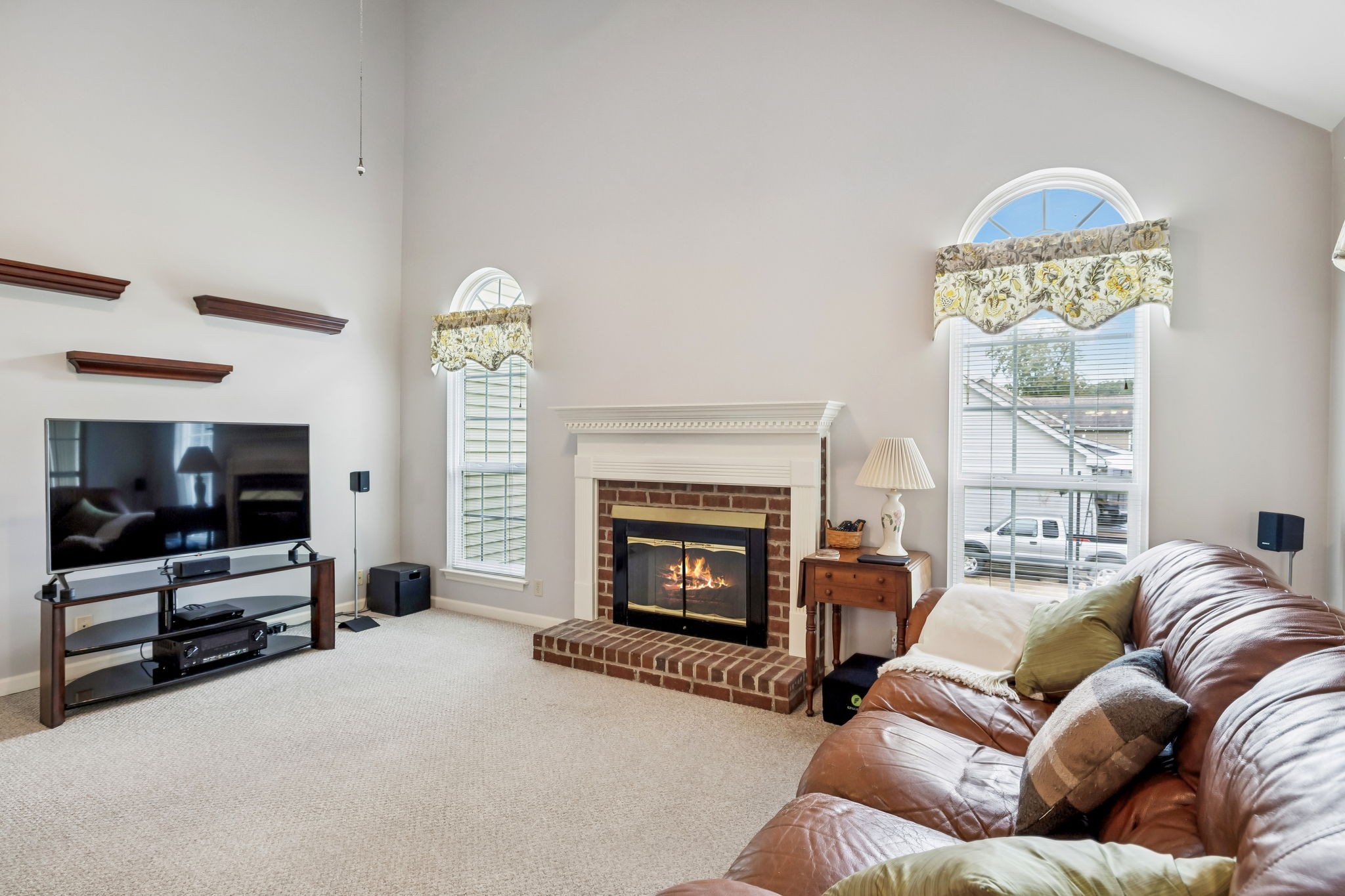 2248 Rolling Hills Dr